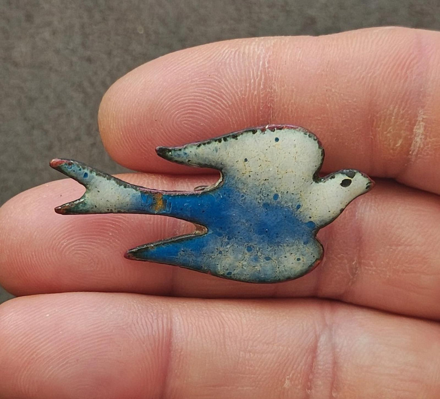 1970s Blue and White Enamel on Copper Decorative Bird Brooch