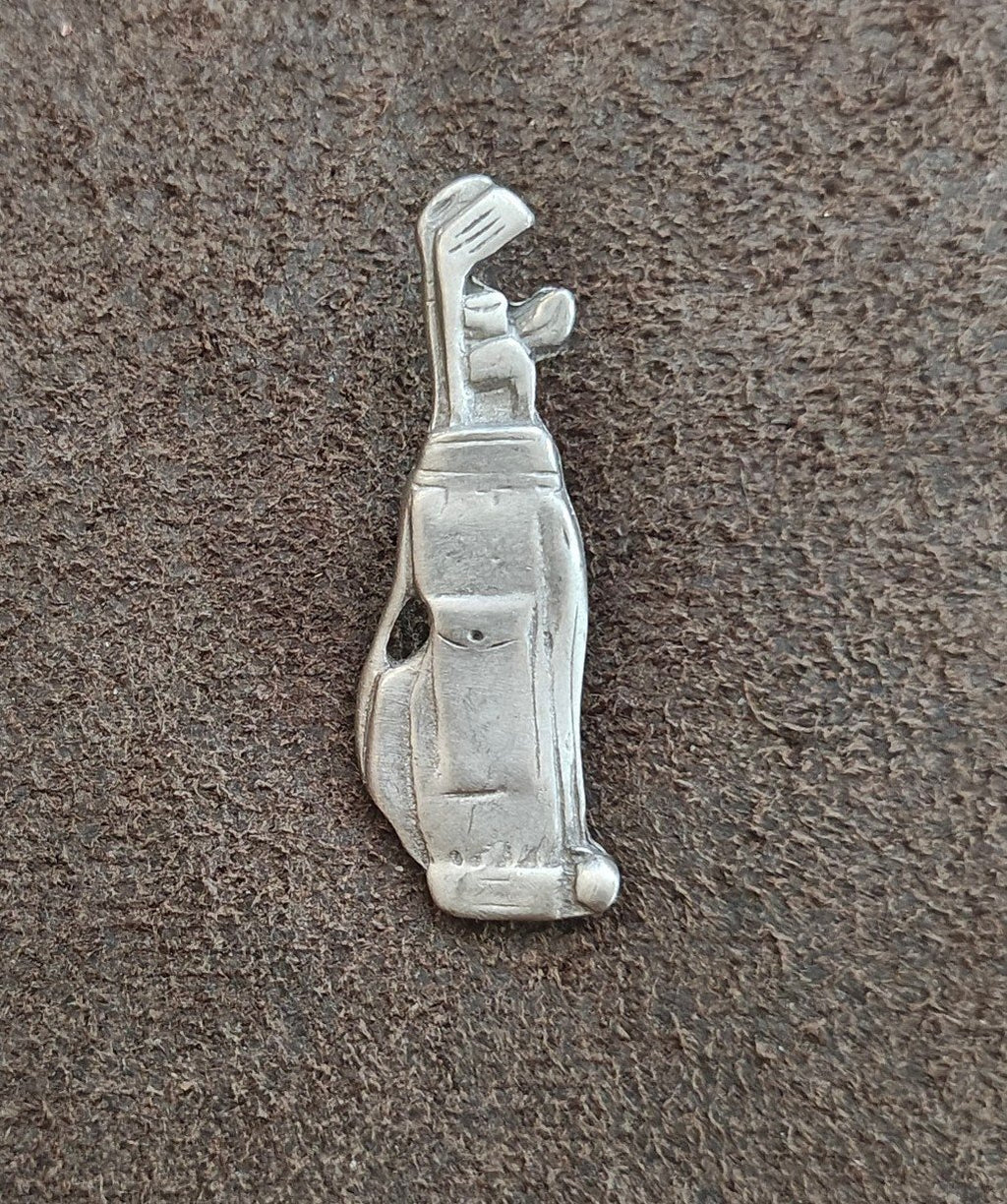 1970s Detailed Pewter Golf Clubs In Bag Brooch Pin