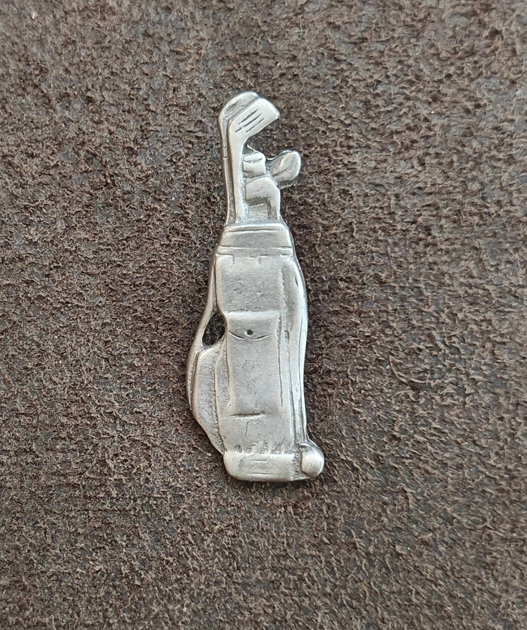 1970s Detailed Pewter Golf Clubs In Bag Brooch Pin