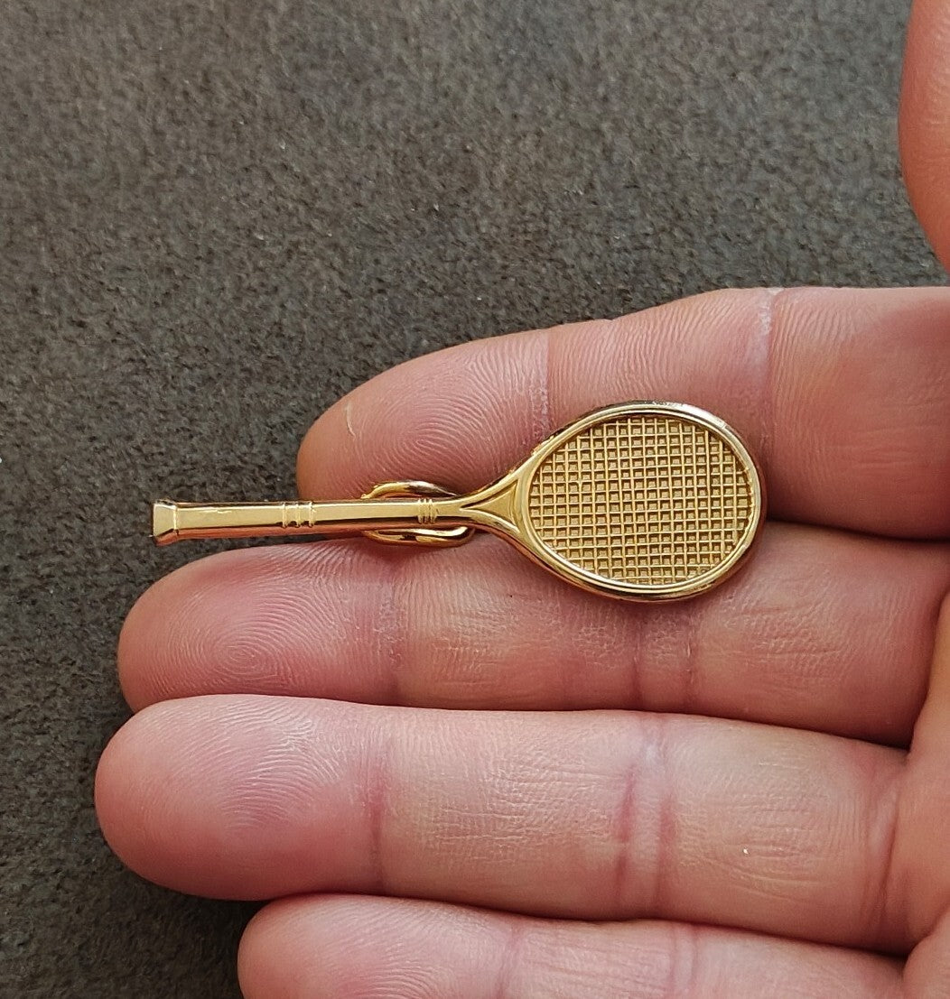 1960s Gold Tone Tennis Racket Wire Loop Tie Bar Clip