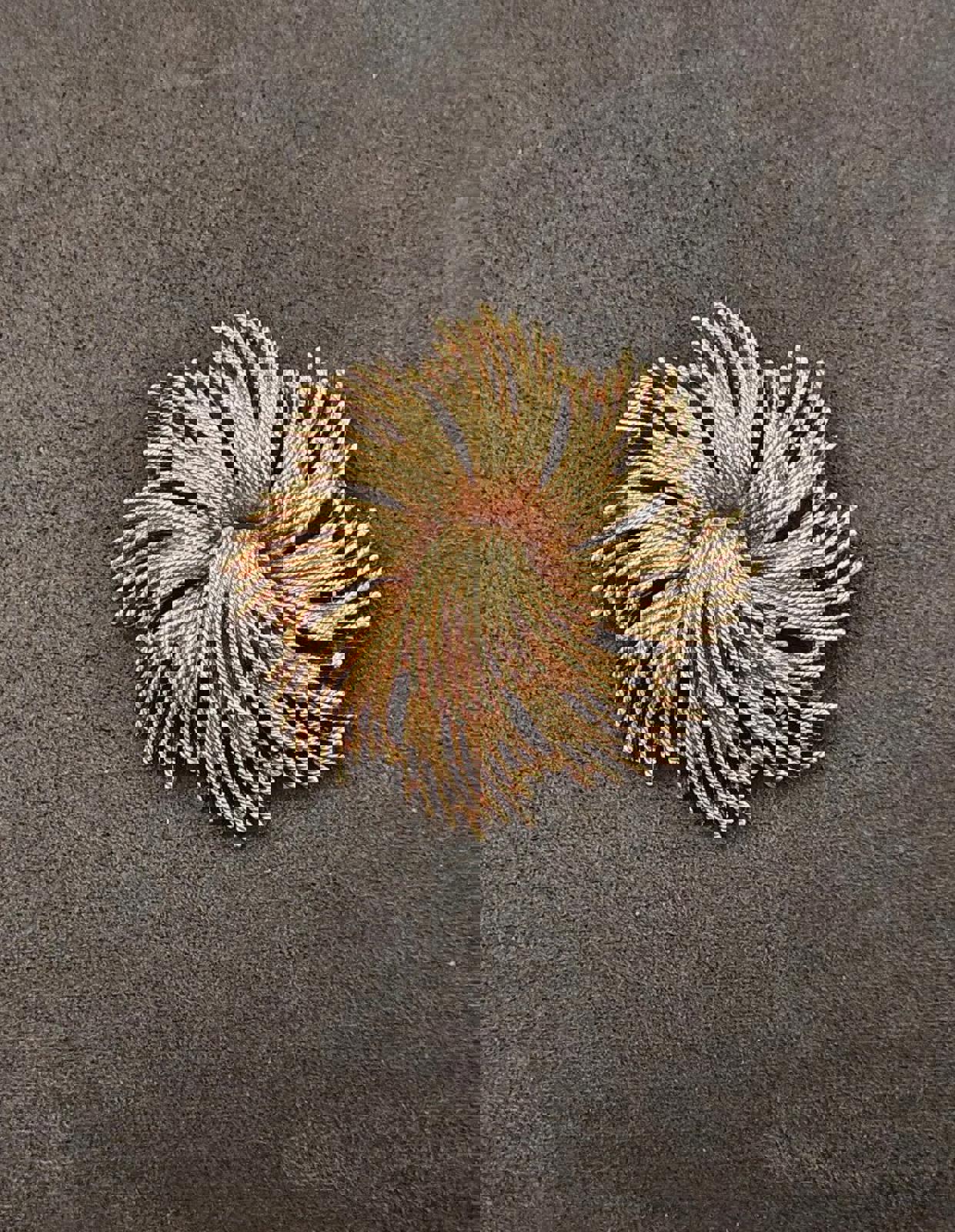 1980's Celebrity NY Gold Tone Starburst Twisted Rope Large Brooch