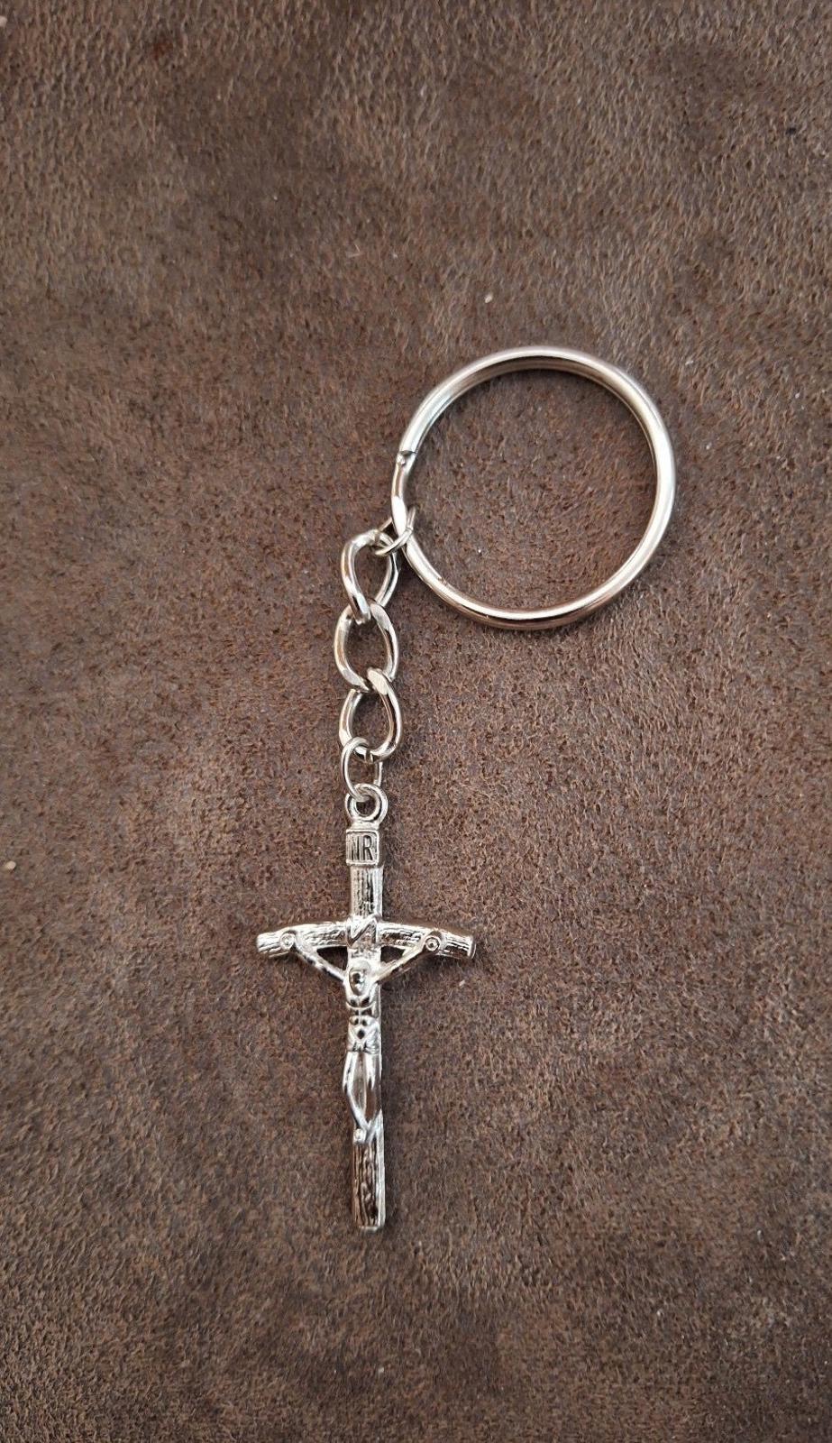 Religious Silver Tone Crucifix/Cross Keychain/Keyring