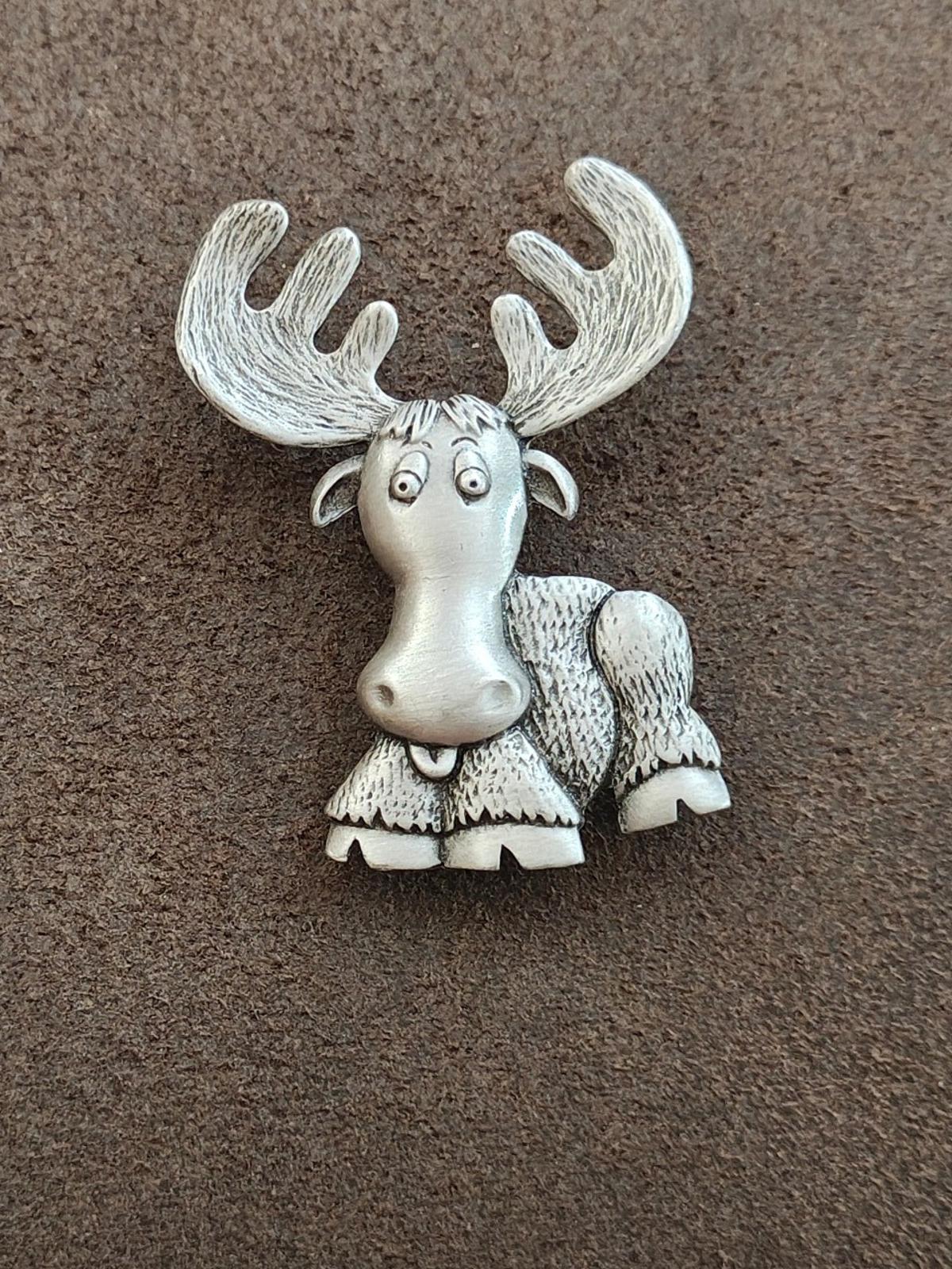 1980s Signed JJ (Jonette Jewelry) Pewter Moose Brooch