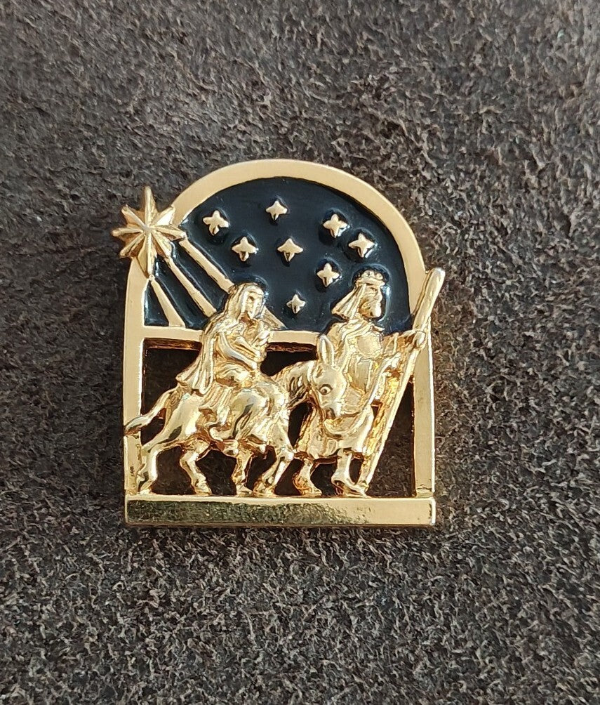 1994 Avon "Holy Family" Nativity Christmas Gold Tone & Dark Blue Enamel Pin