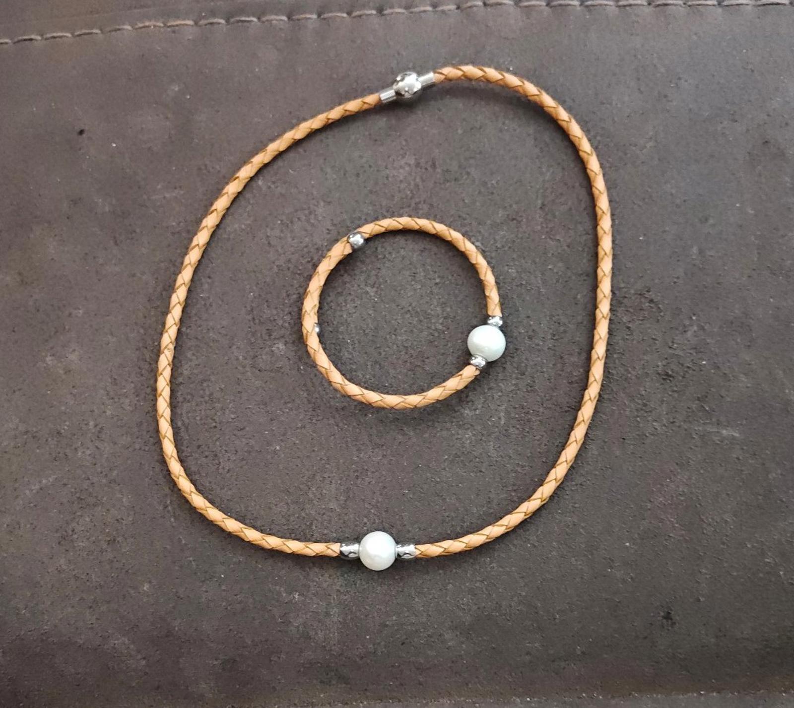 Cultured Freshwater Pearl Imitation Leather Bangle Bracelet & Necklace