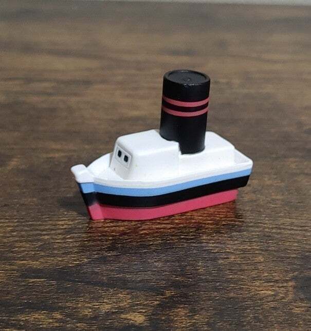 2002 Misfit Toy Tug Boat PVC Figure