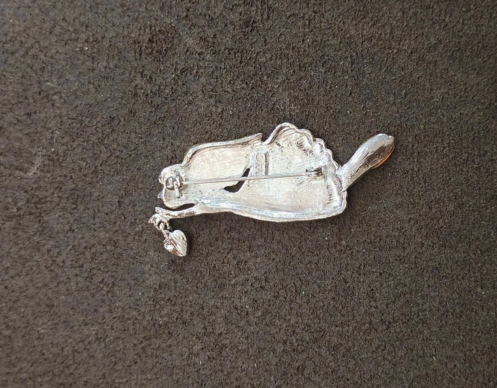 Silver-tone pin back with hinge and clasp for angel brooch
