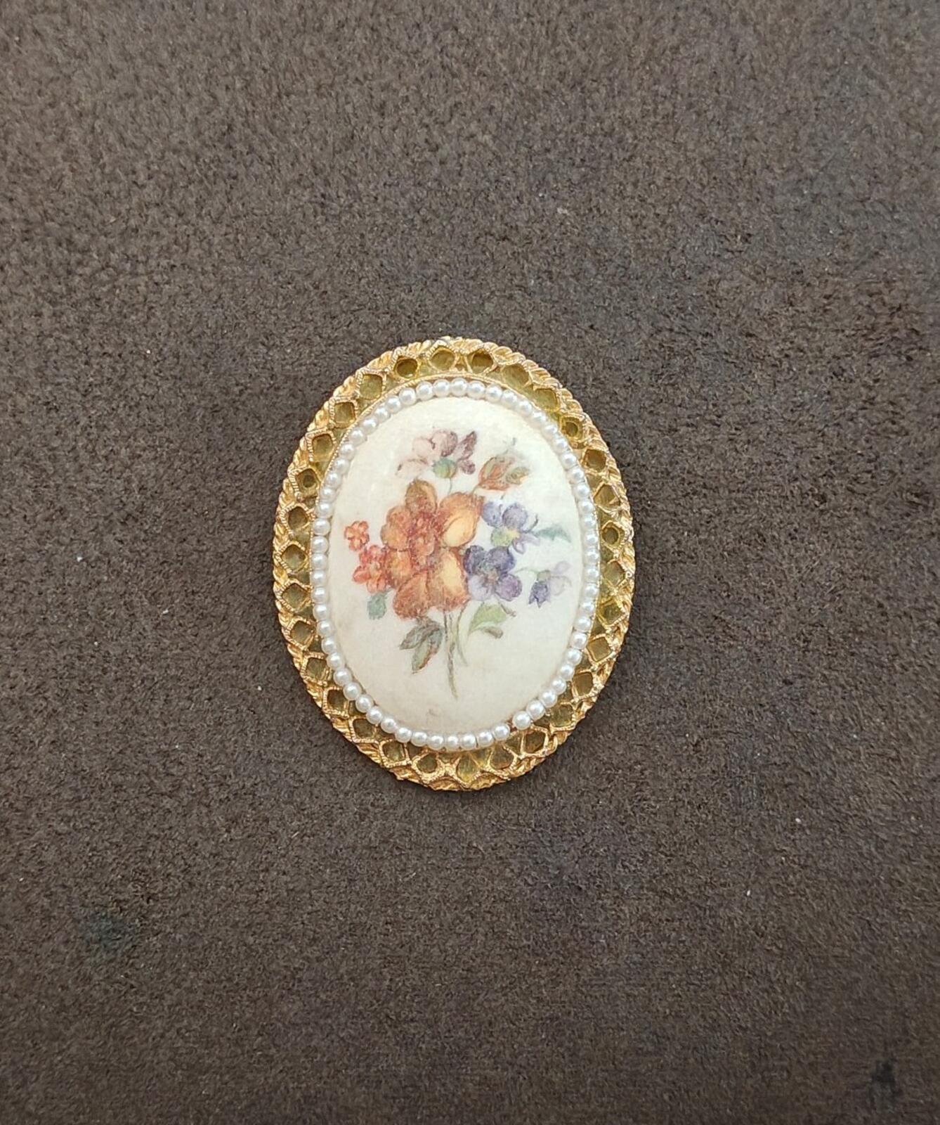 1960s Gold Tone Oval Ornate Floral Print On Ceramic Disc With Faux Pearls Brooch