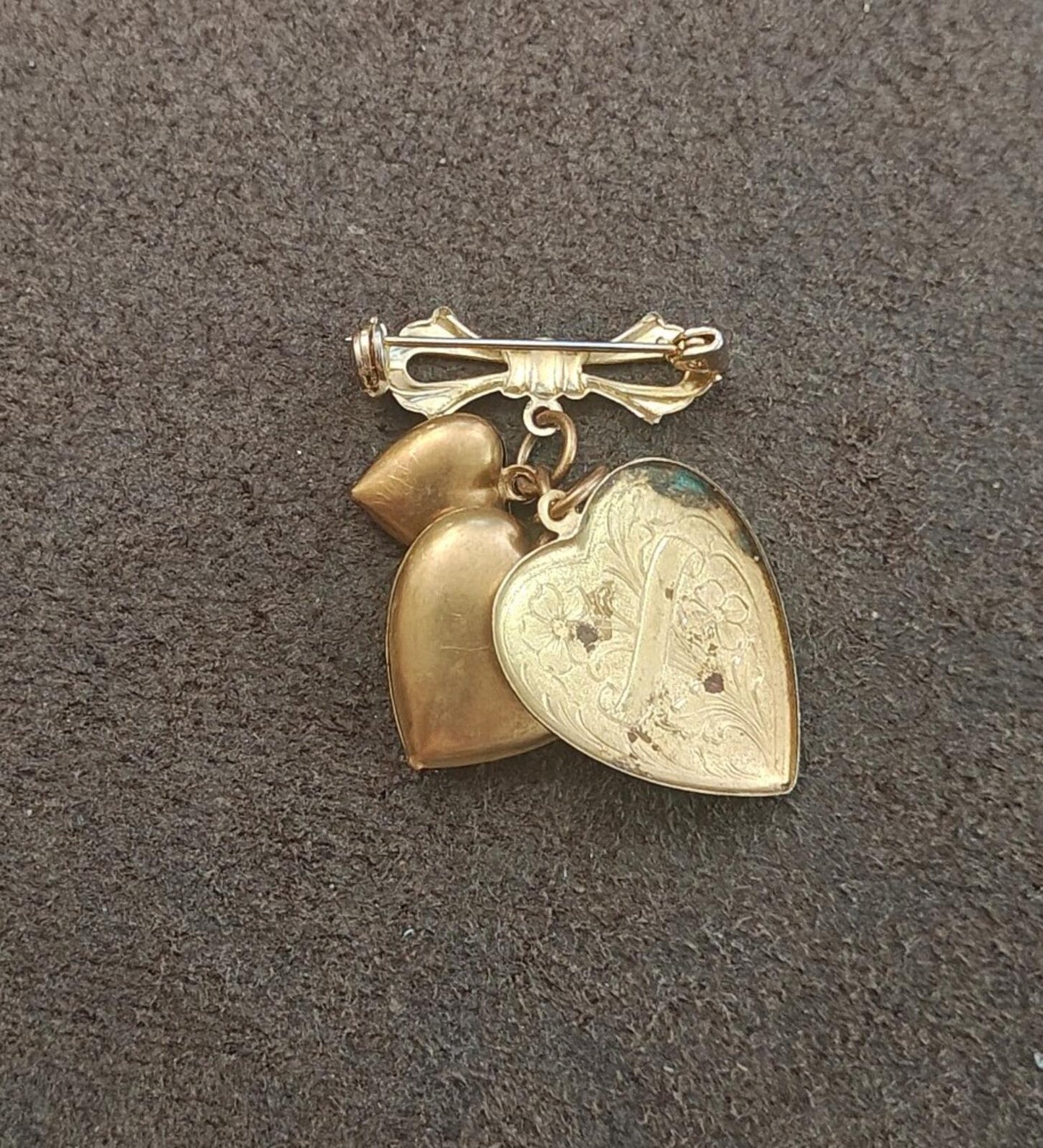 1980s Gold Tone Three Heart With Bow Dangle Brooch