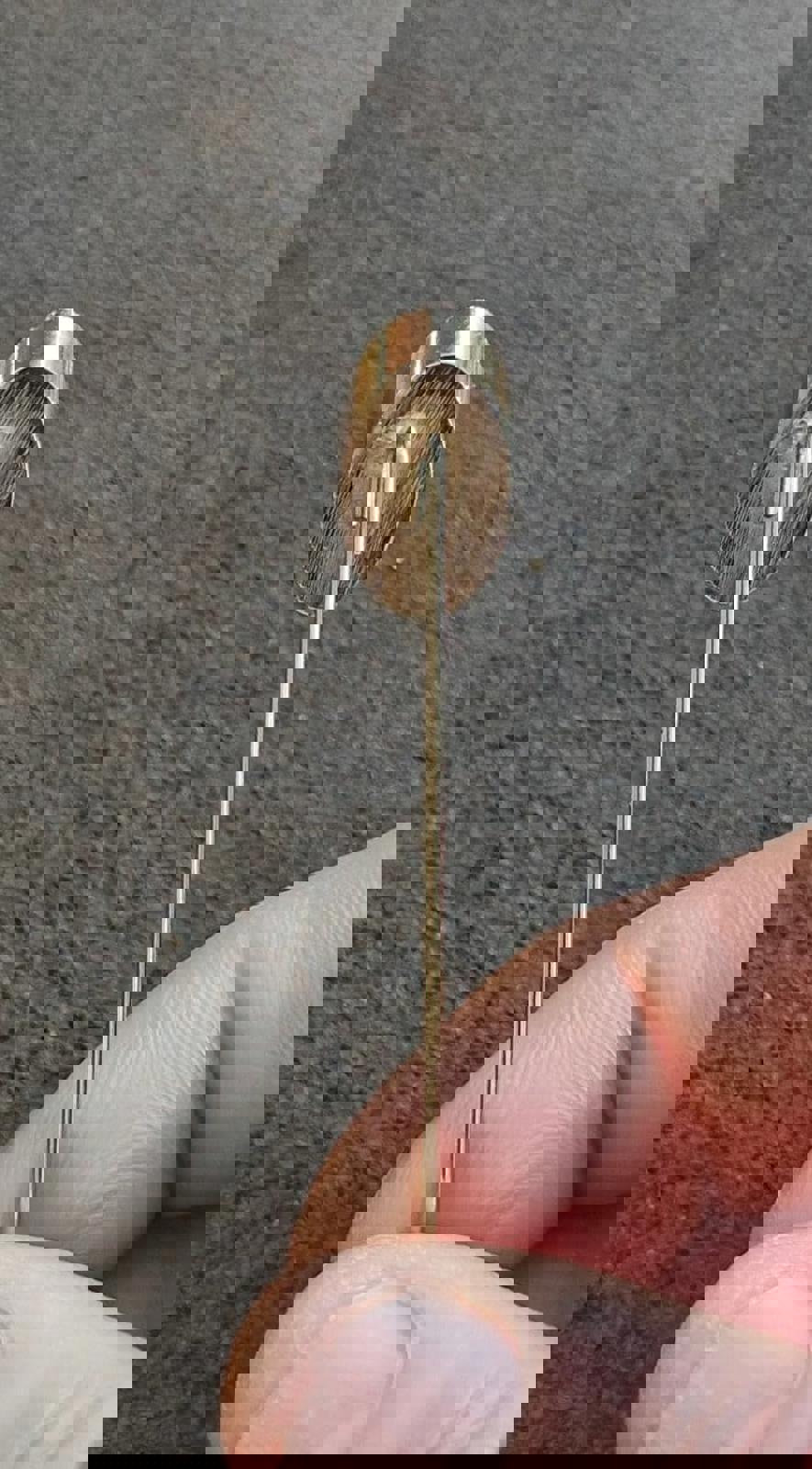 1980's Monogram Initial Letter Fancy R Gold Tone Stick Pin