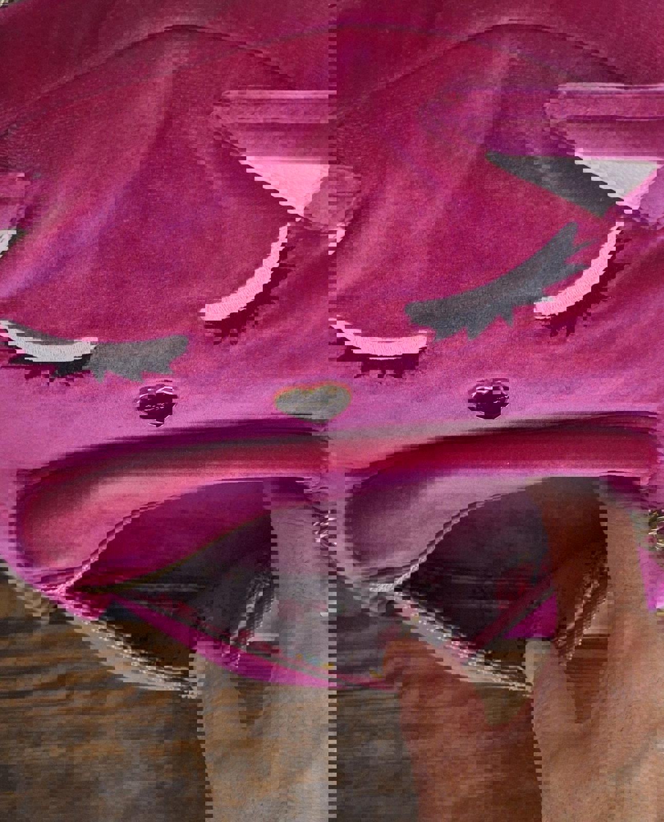 Adorable Betsey Johnson Hot Pink Velvet Cat Backpack Shoulder Bag Purse Design.