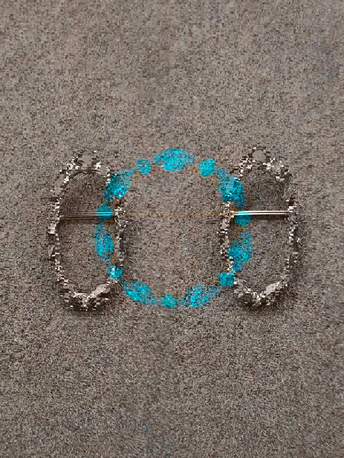 1950's/60's Aqua Blue Colored Rhinestones Brooch Pin