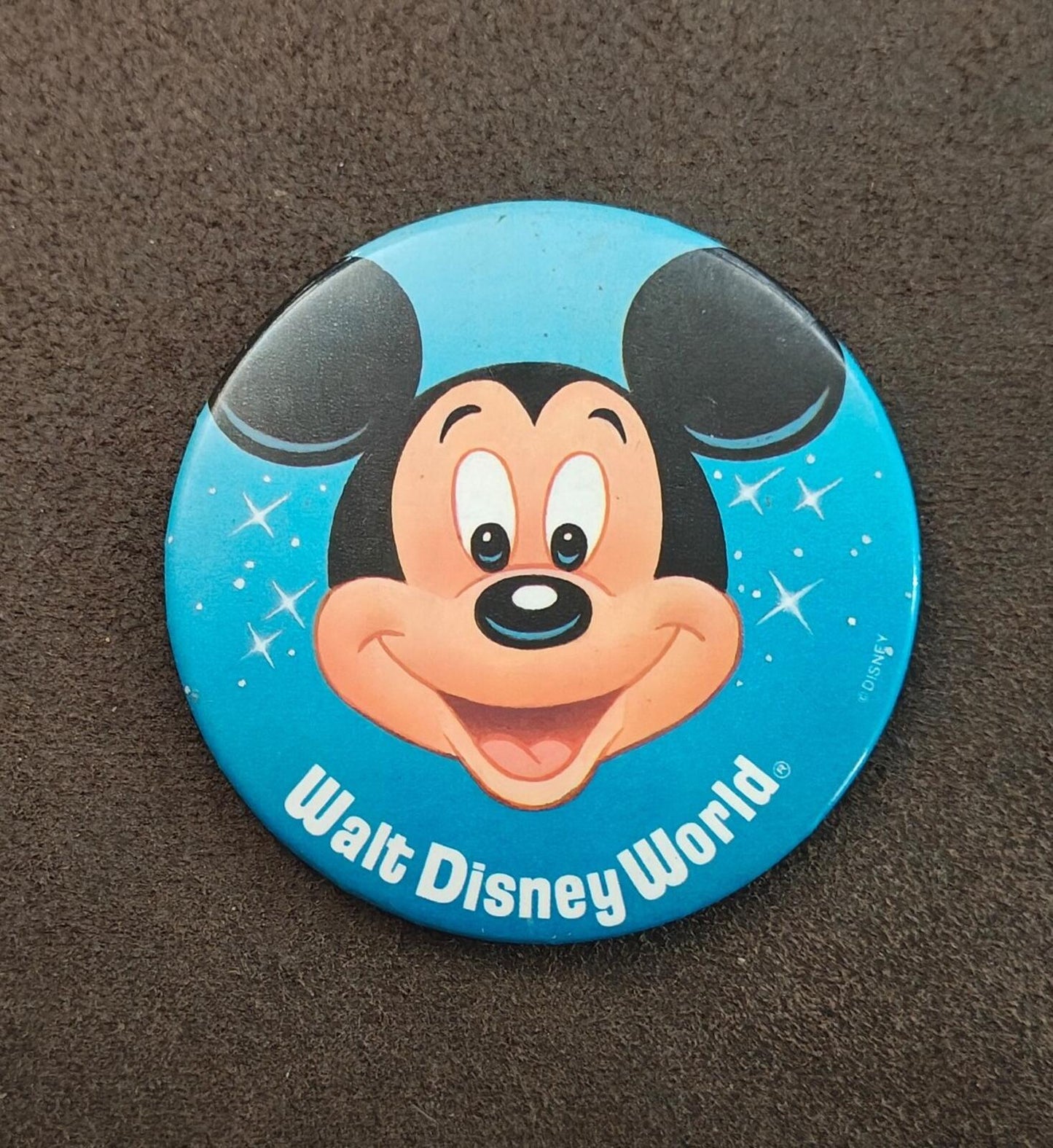 1980s Walt Disney World Mickey Mouse Blue Pinback/Pinbutton