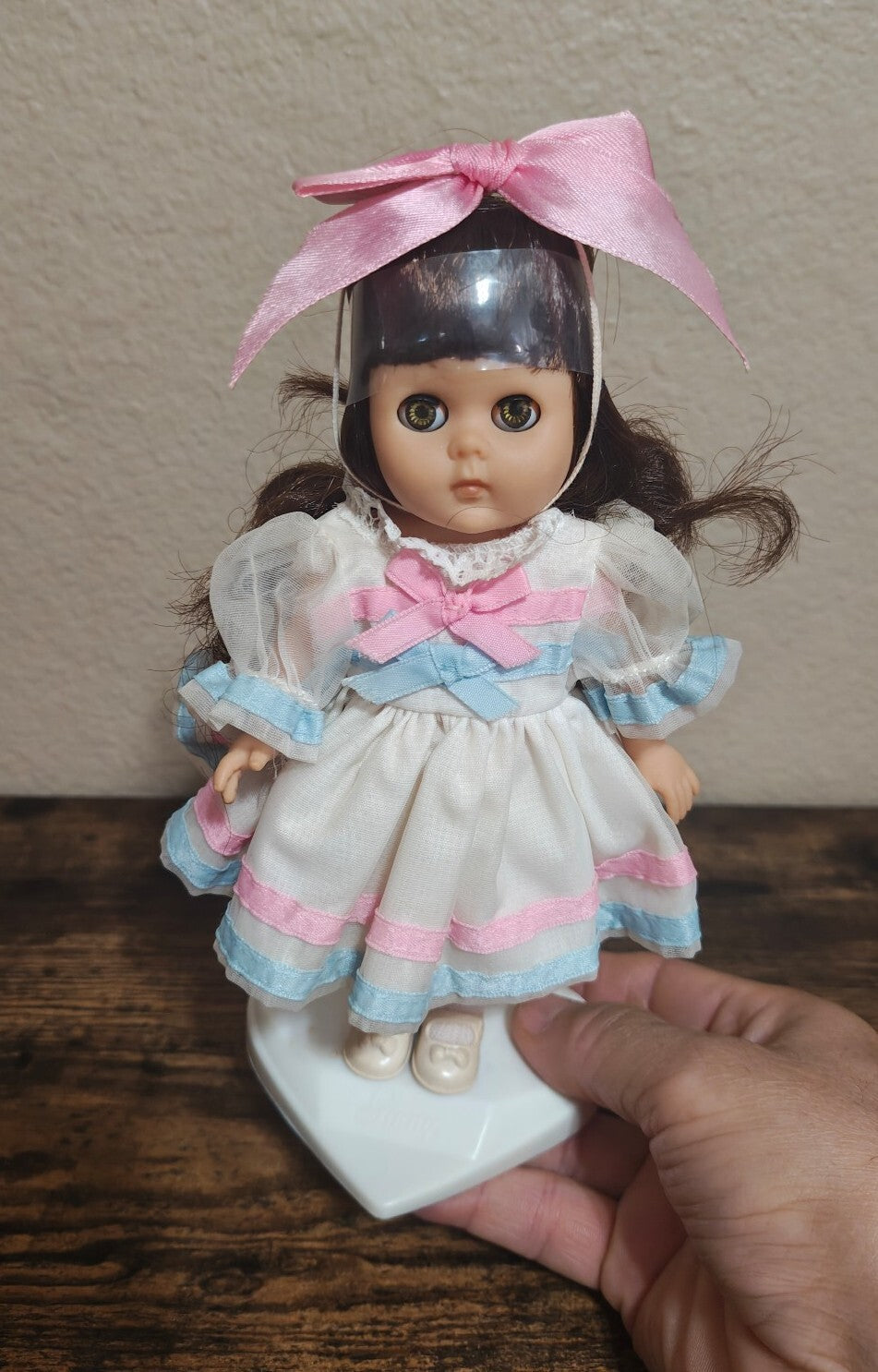 1980s Vogue Ginny Sleepy Eyes Doll in White, Pink & Blue Party Dress