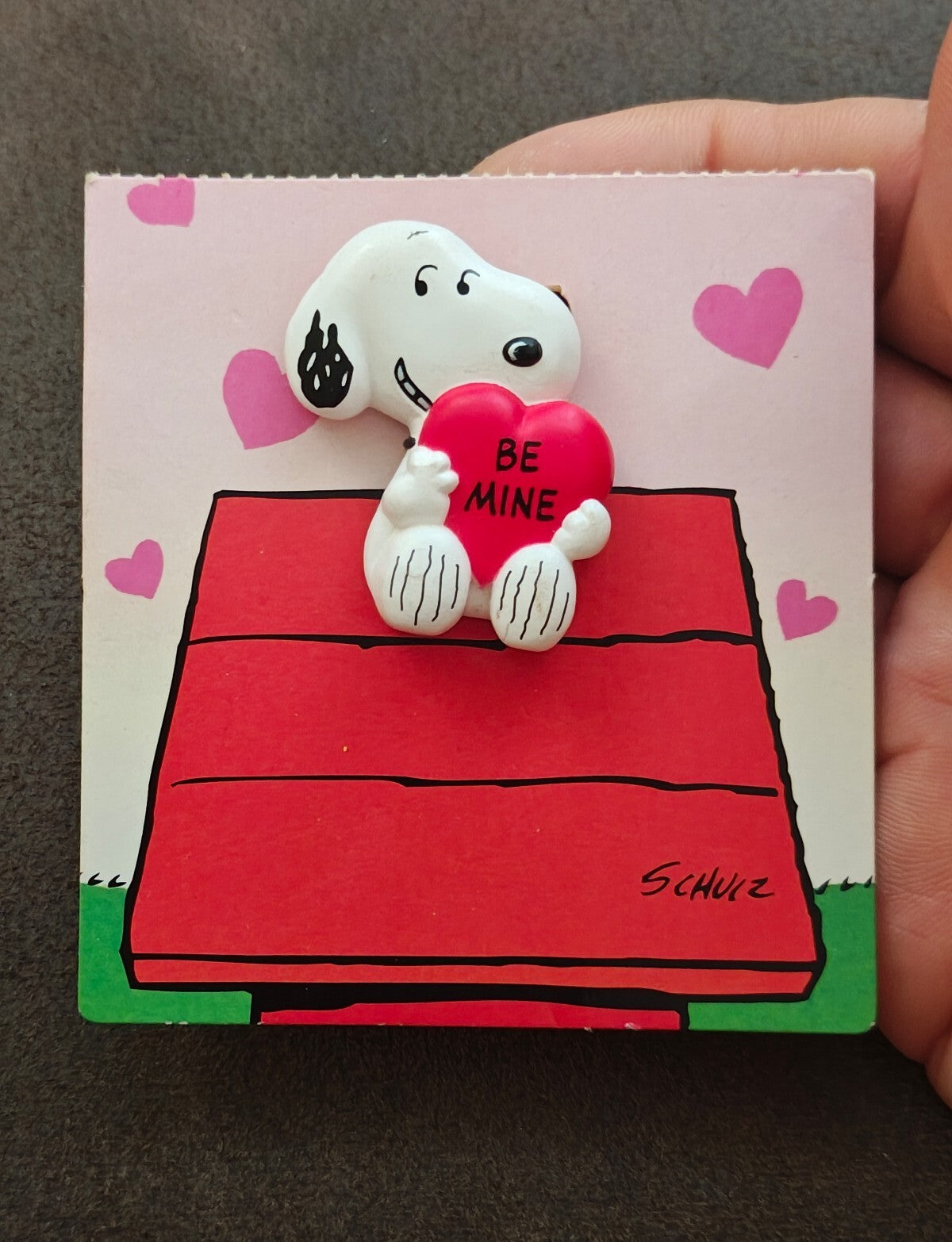 1980s Hallmark Peanuts Snoopy "Be Mine" Heart Valentine Brooch Pin