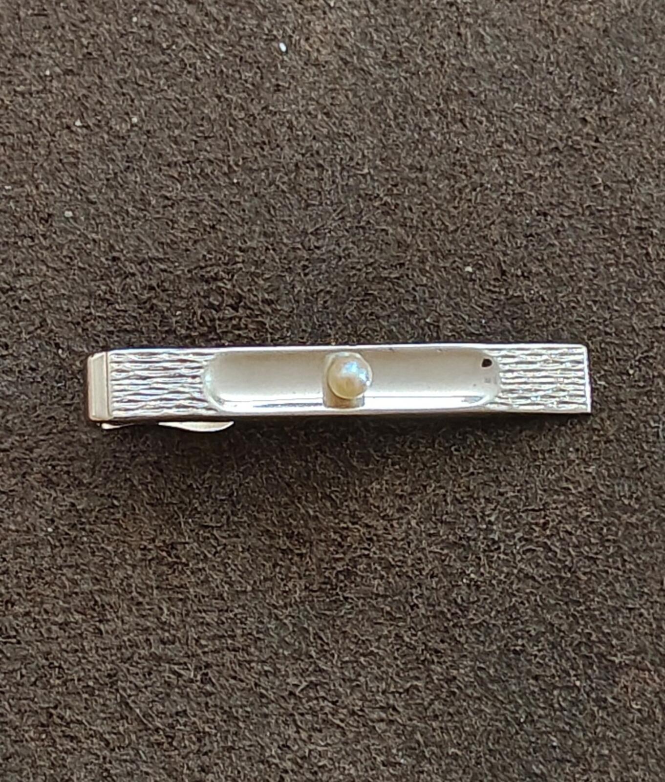1960s Swank Silver Tone Textured With Centered Pearl