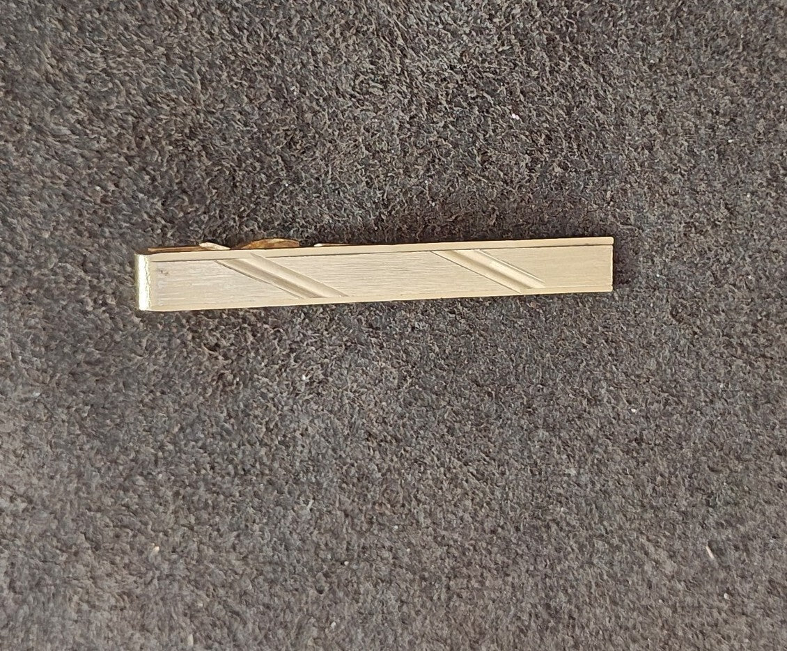 1970s/80s Gold Tone Textured Tie Bar/Tie Clip