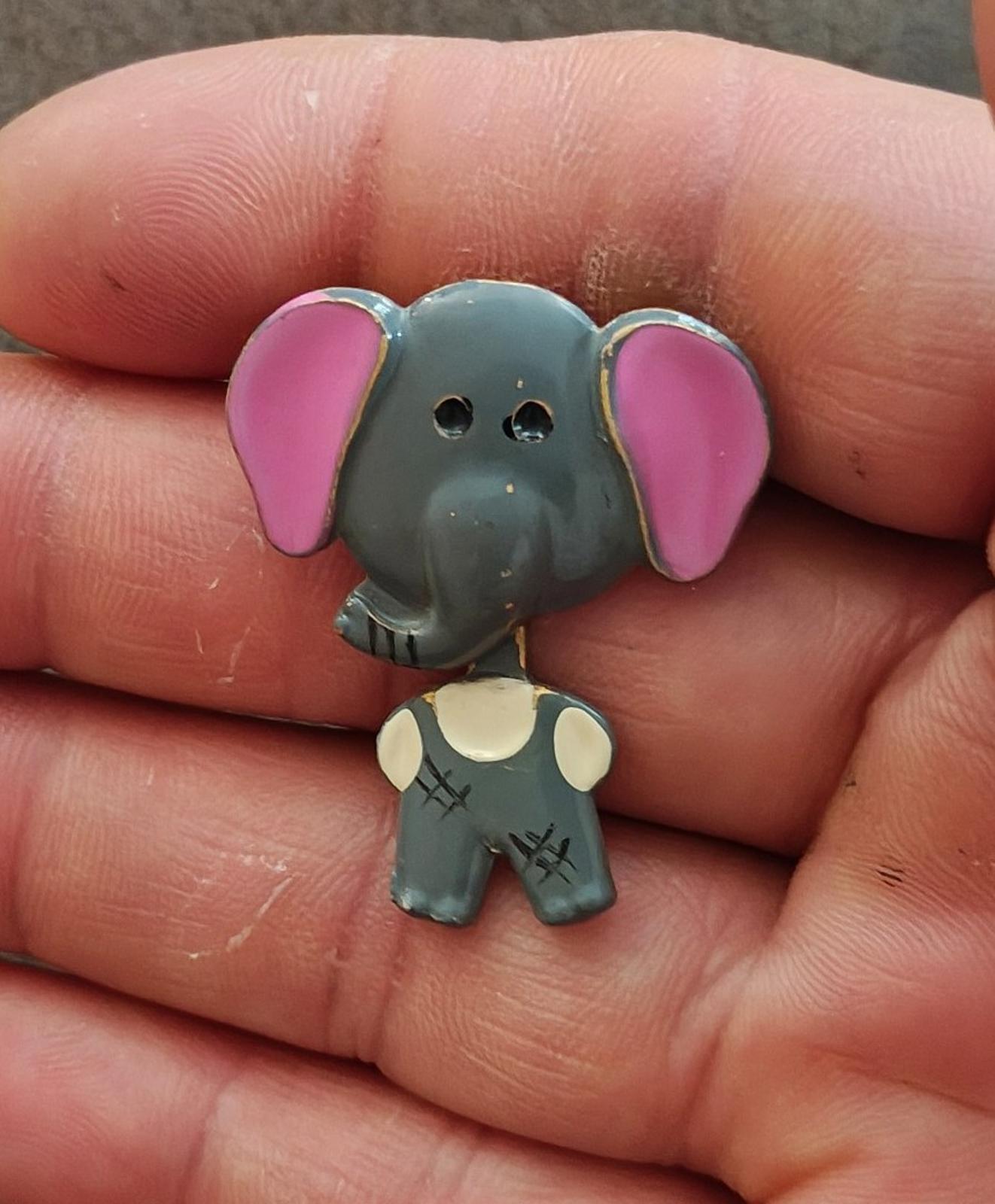 1970s/80s Metal Articulated Grey, White and Pink Enamel Elephant Brooch