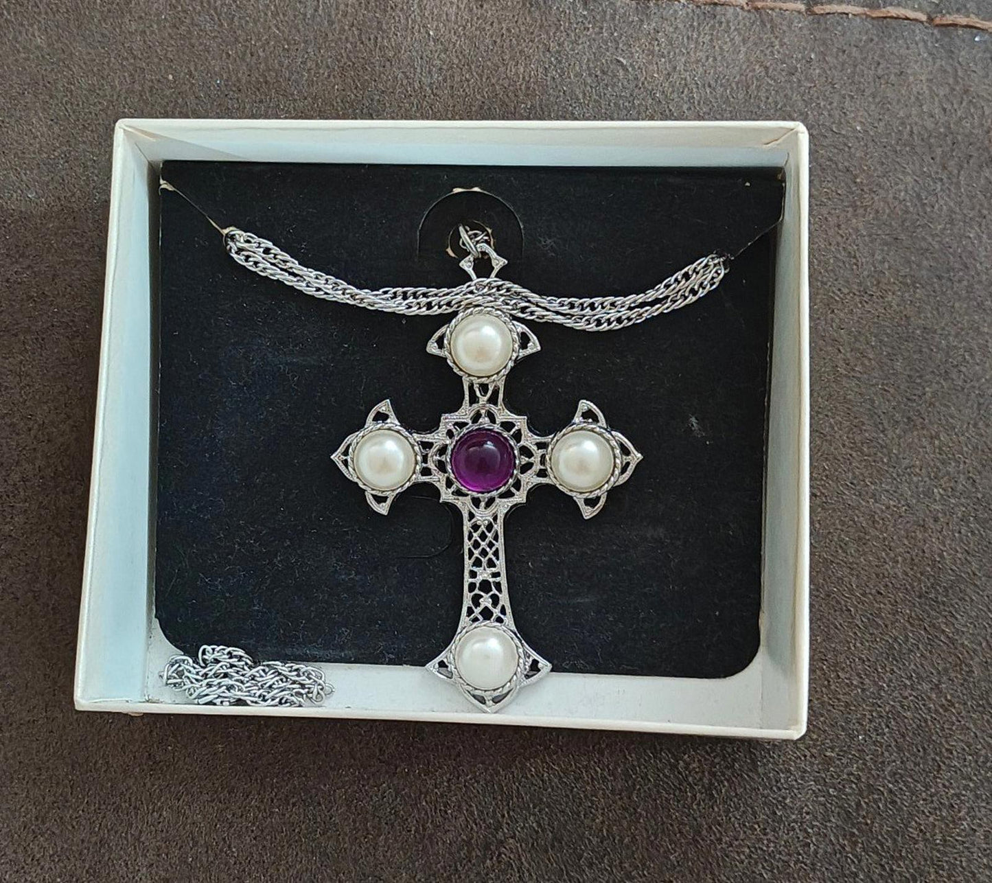 1974 Crusader Cross Sarah Coventry Pendant Necklace