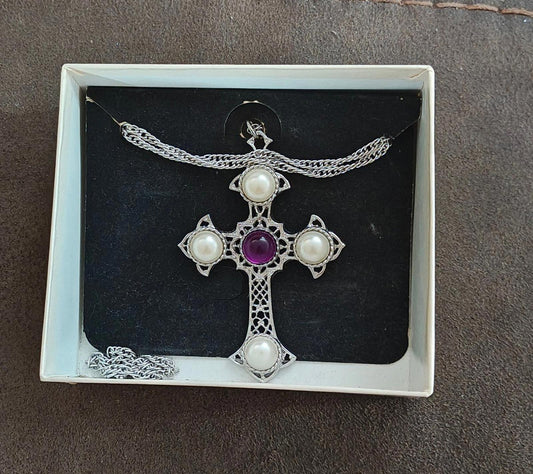 1974 Crusader Cross Sarah Coventry Pendant Necklace