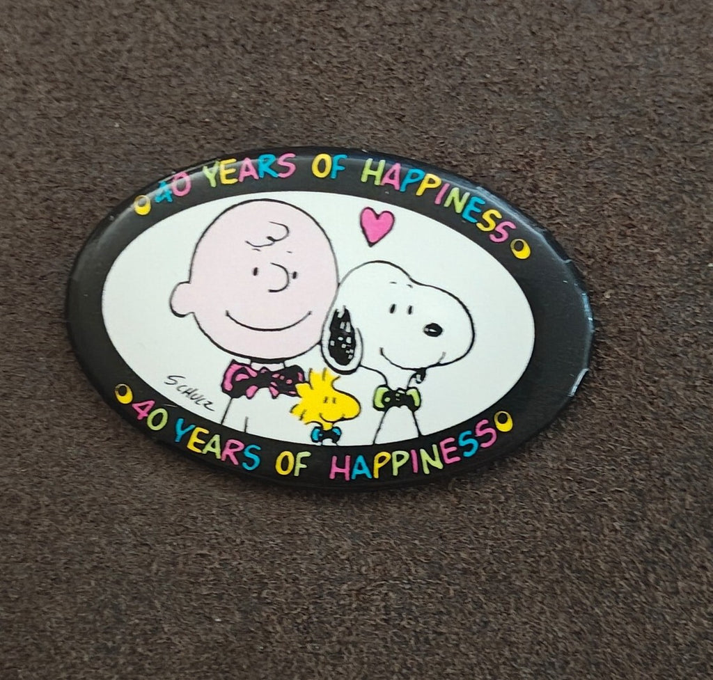 1990 Peanuts 40th Anniversary Charlie Brown Snoopy Button Pin