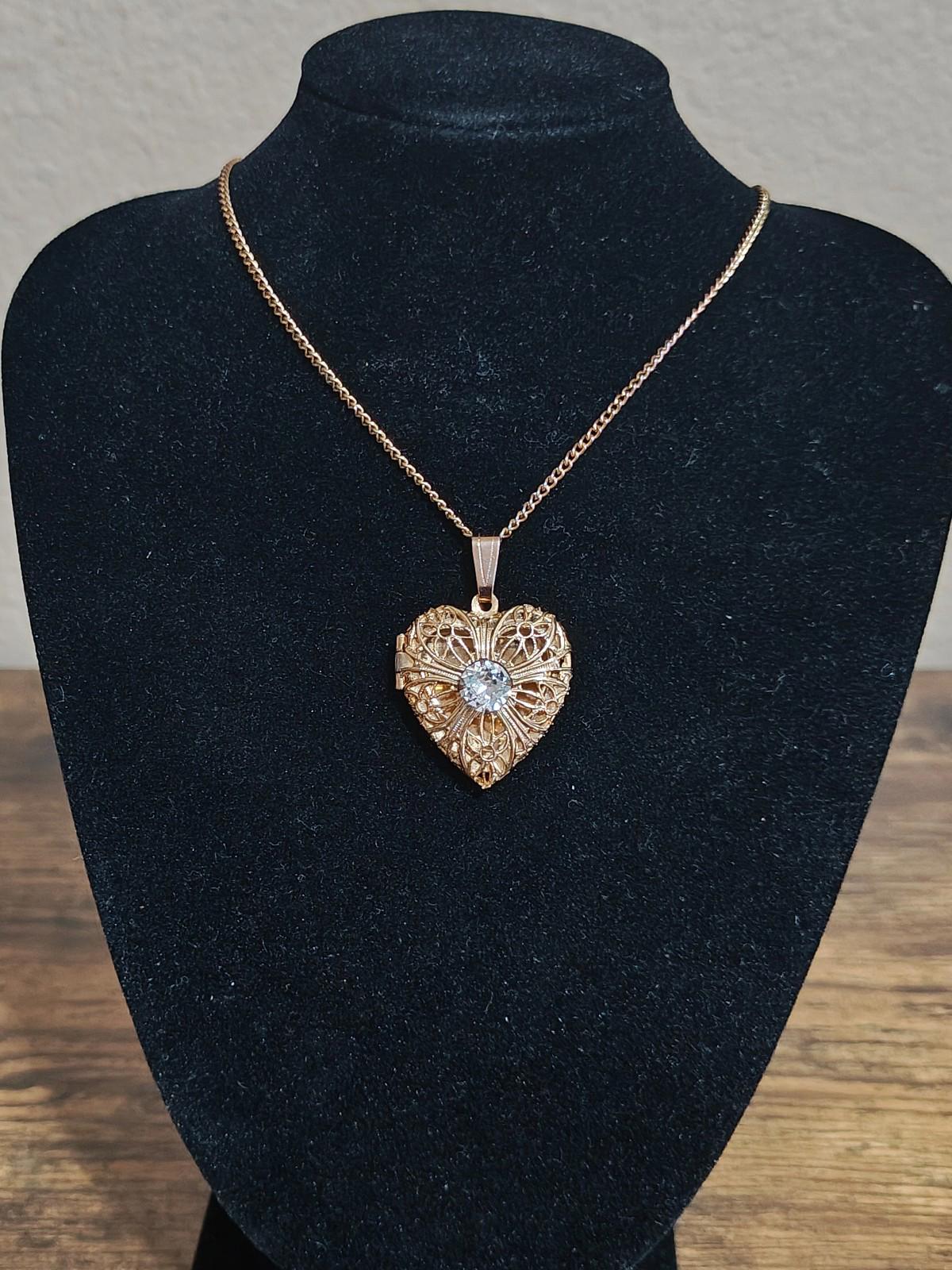 1980's Gold Tone Photo Heart Locket Necklace With Light Blue Rhinestone
