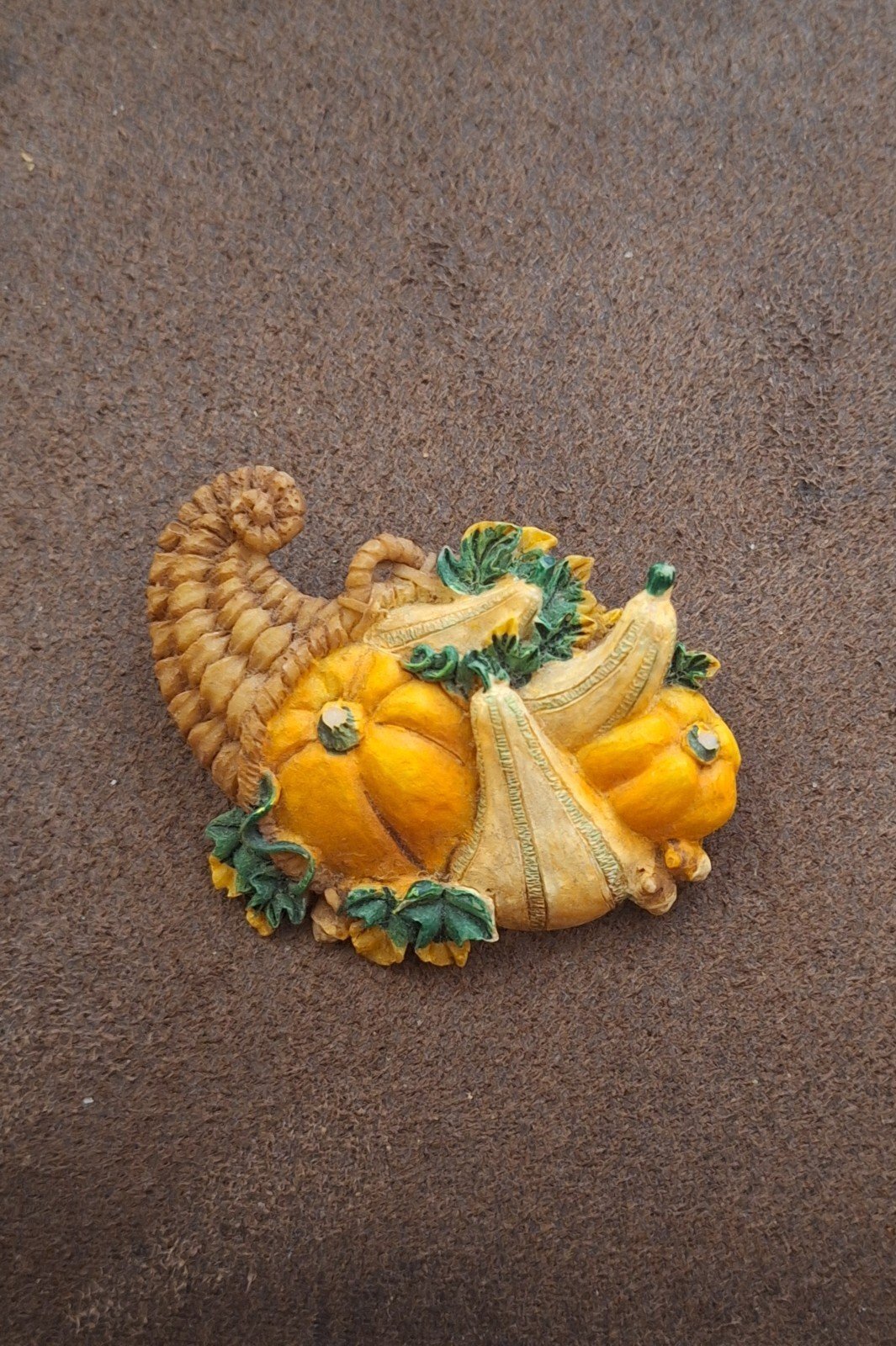 1990s Fall Pumpkins & Gourds Resin Pin Brooch