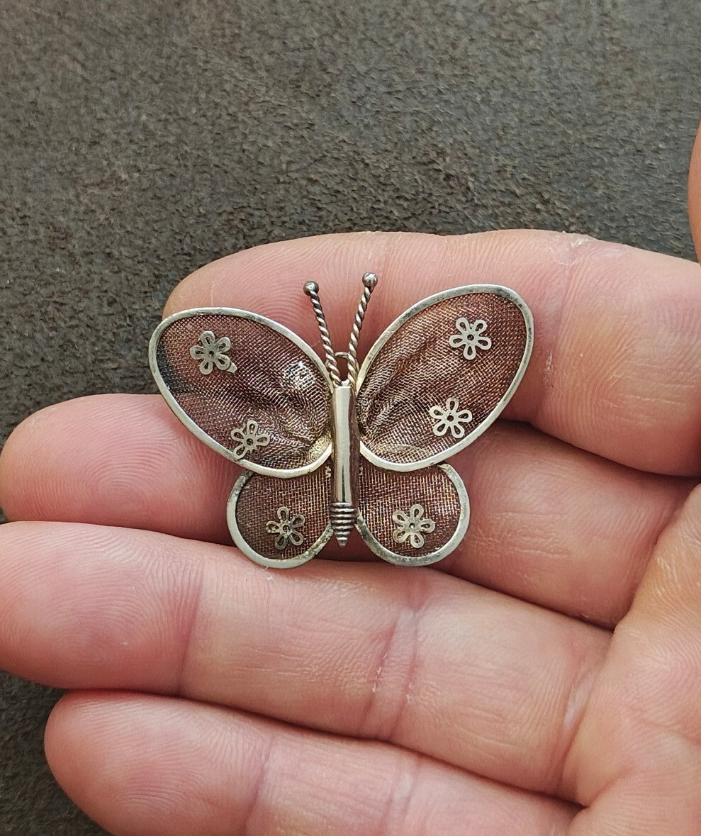 1960s/70s Silver Tone Mesh Butterfly Brooch & Pendant-Dual-Use Pin