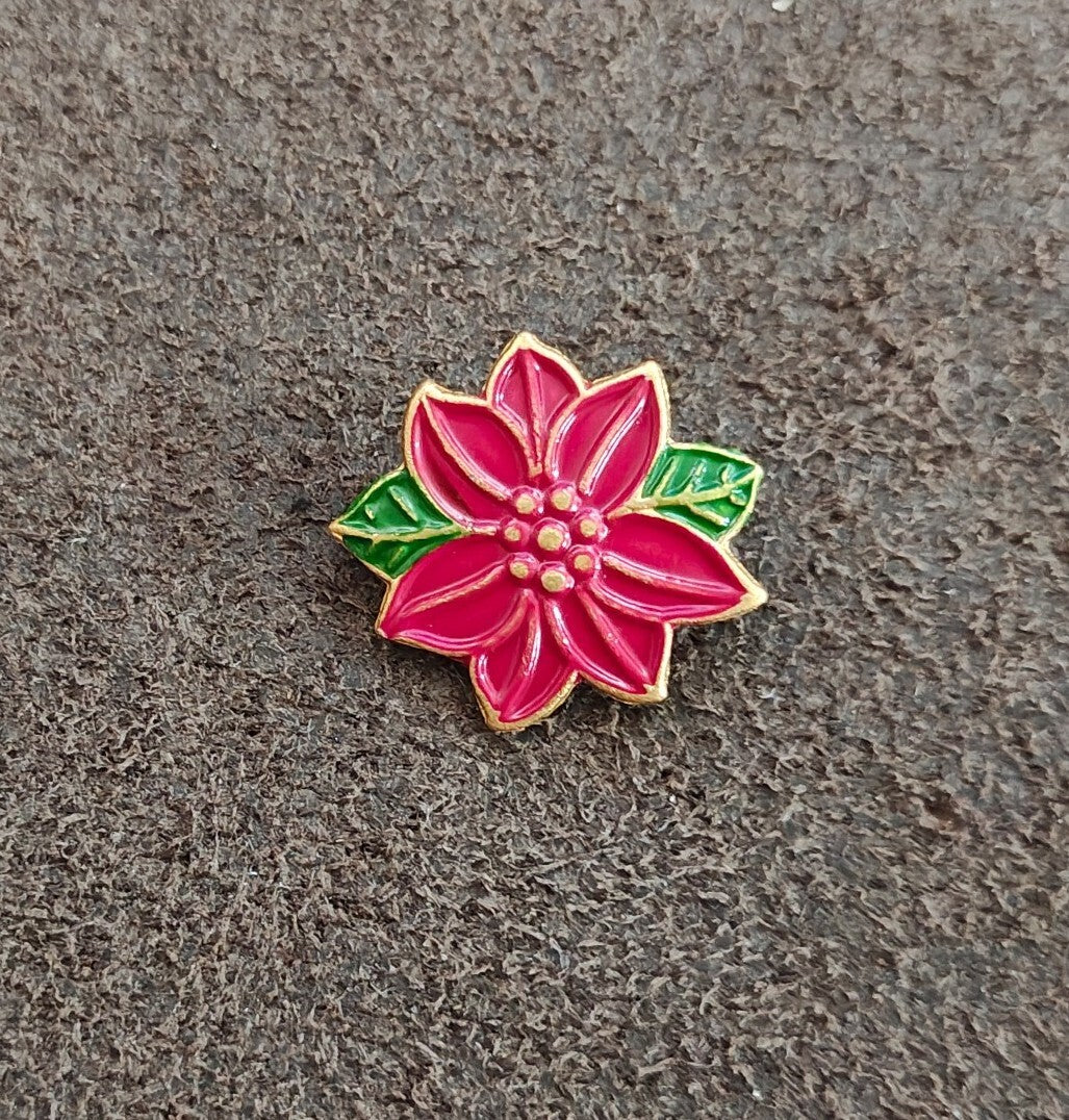 70s Set Of 5 Hand Painted Enamel Christmas Poinsettia & Geometric Stars Buttons