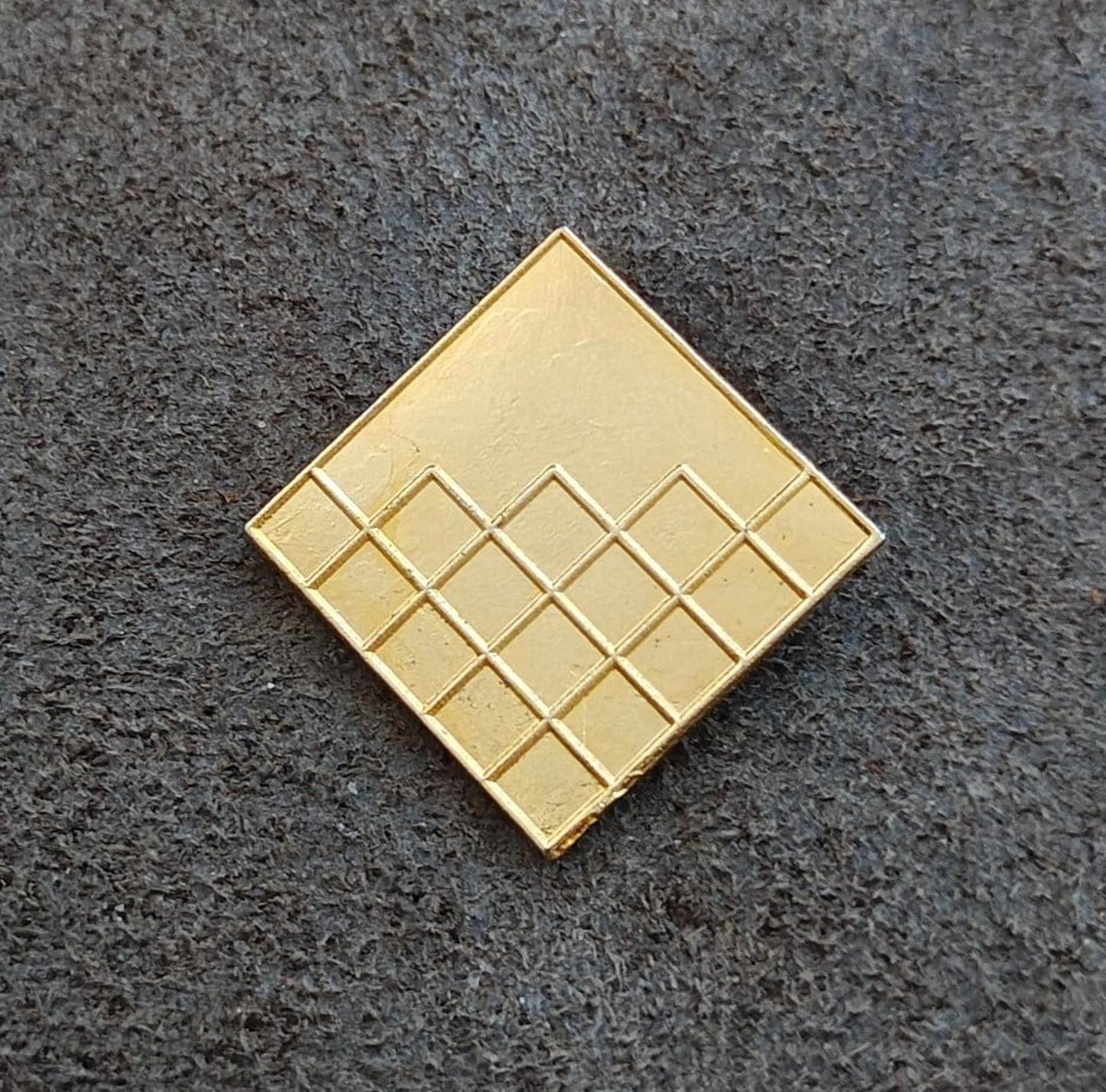 1980's Geometric Minimalist Gold Tone Pin