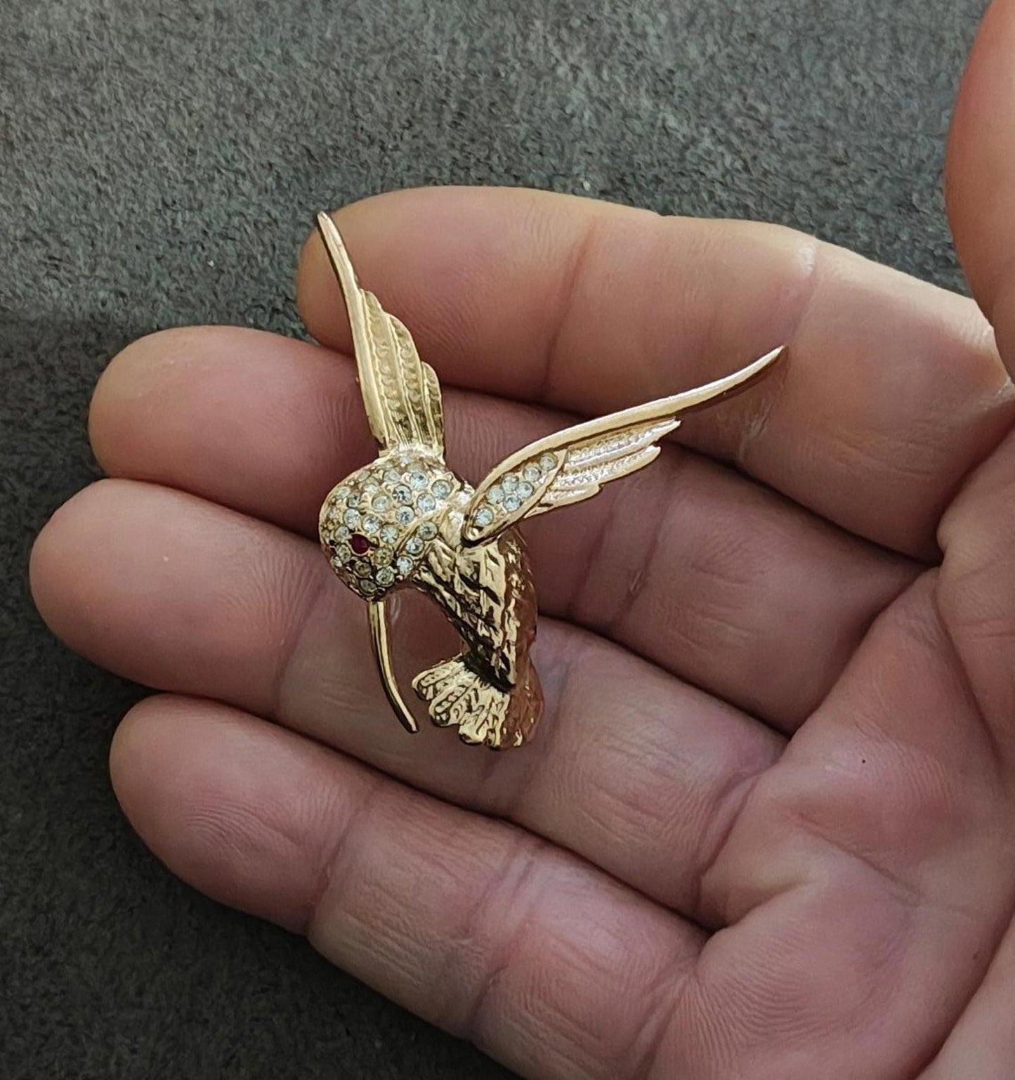 80's Gold Tone Hummingbird With Clear and Red Rhinestones