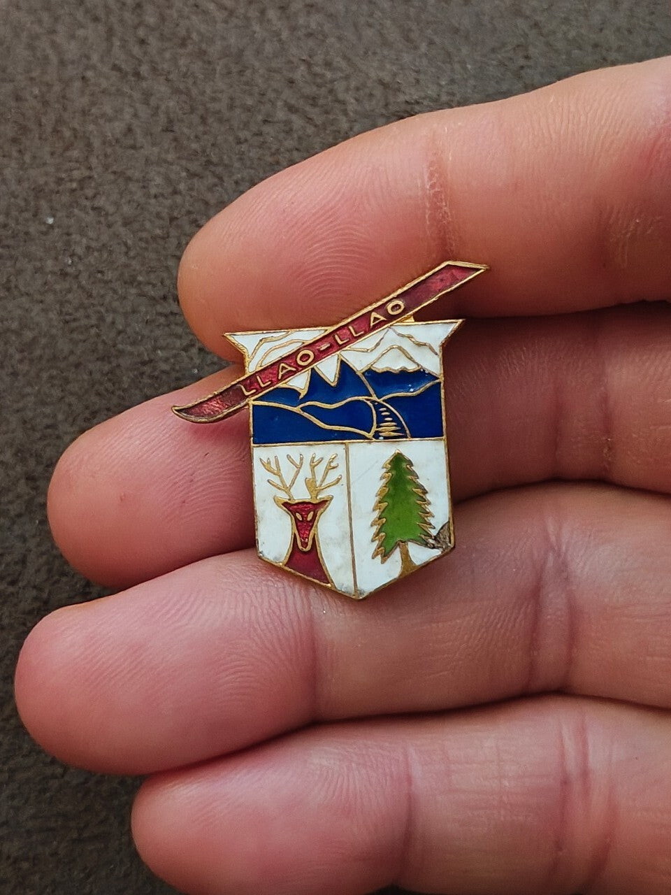 1940s LLAO LLAO Ski Resort Argentina Gold Tone Enamel Pin
