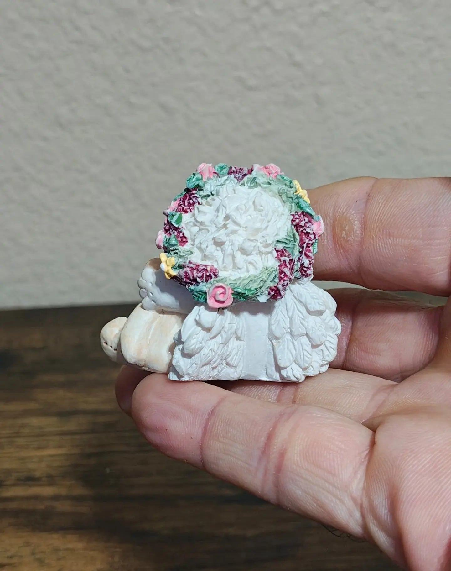 1996 Vintage Dreamsicles Playmates Angel Cherub Holdinging Teddy Bear Figurine