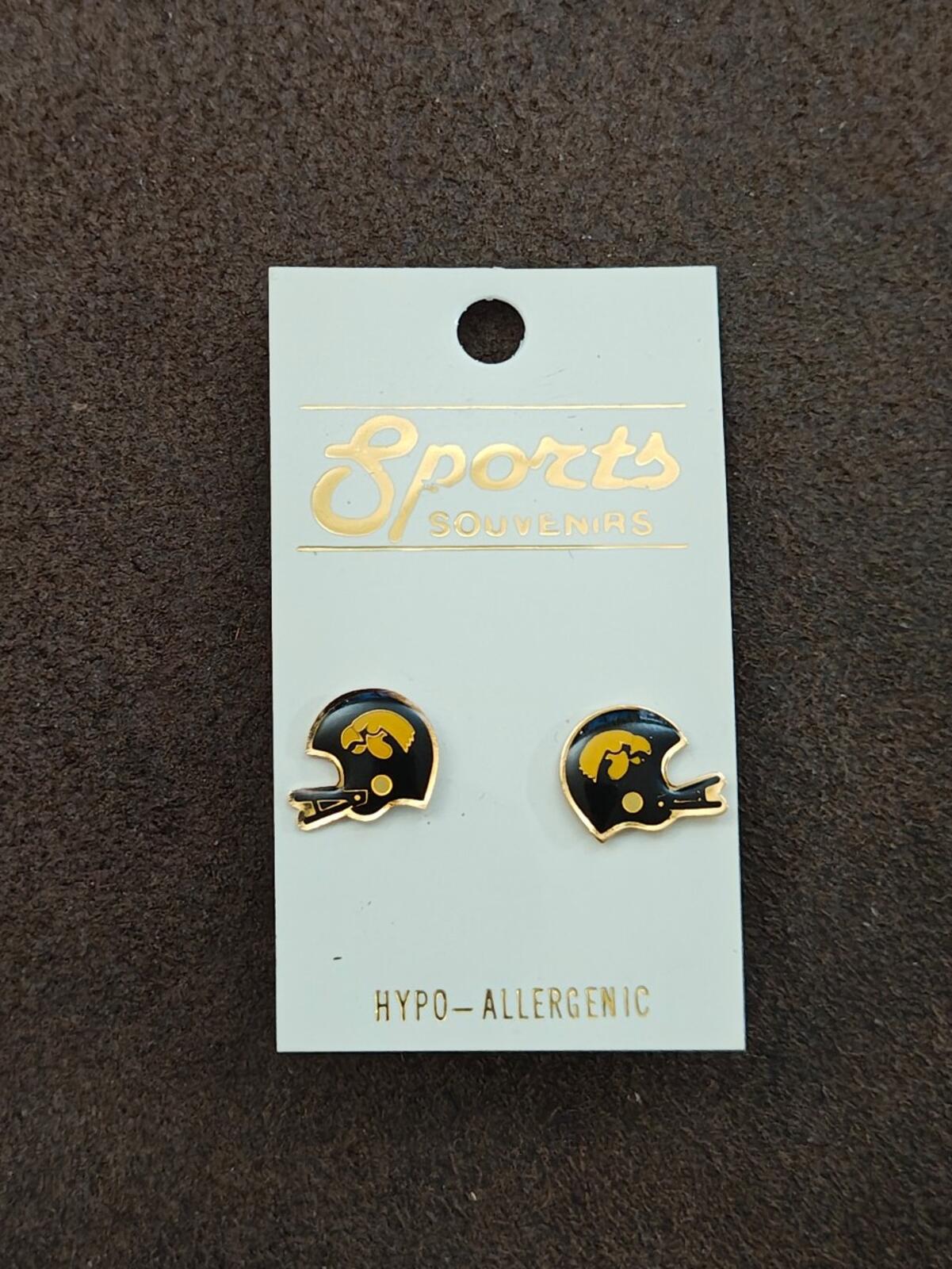 1980s University of Iowa Hawkeyes Helmet Gold Tone Enamel Stud Earrings