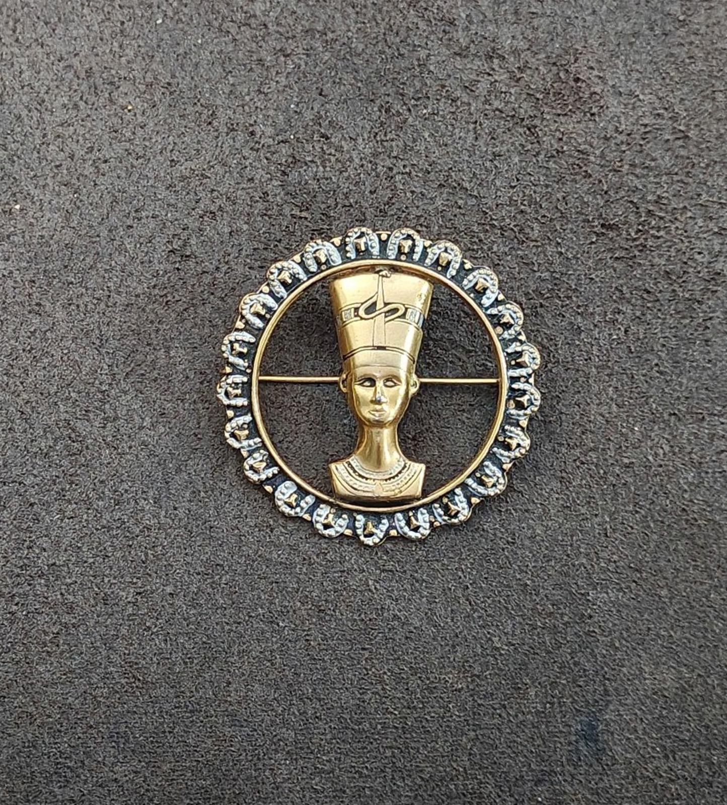 1970s Vintage Rare Egyptian Revival Queen Nefertiti Brooch Pin