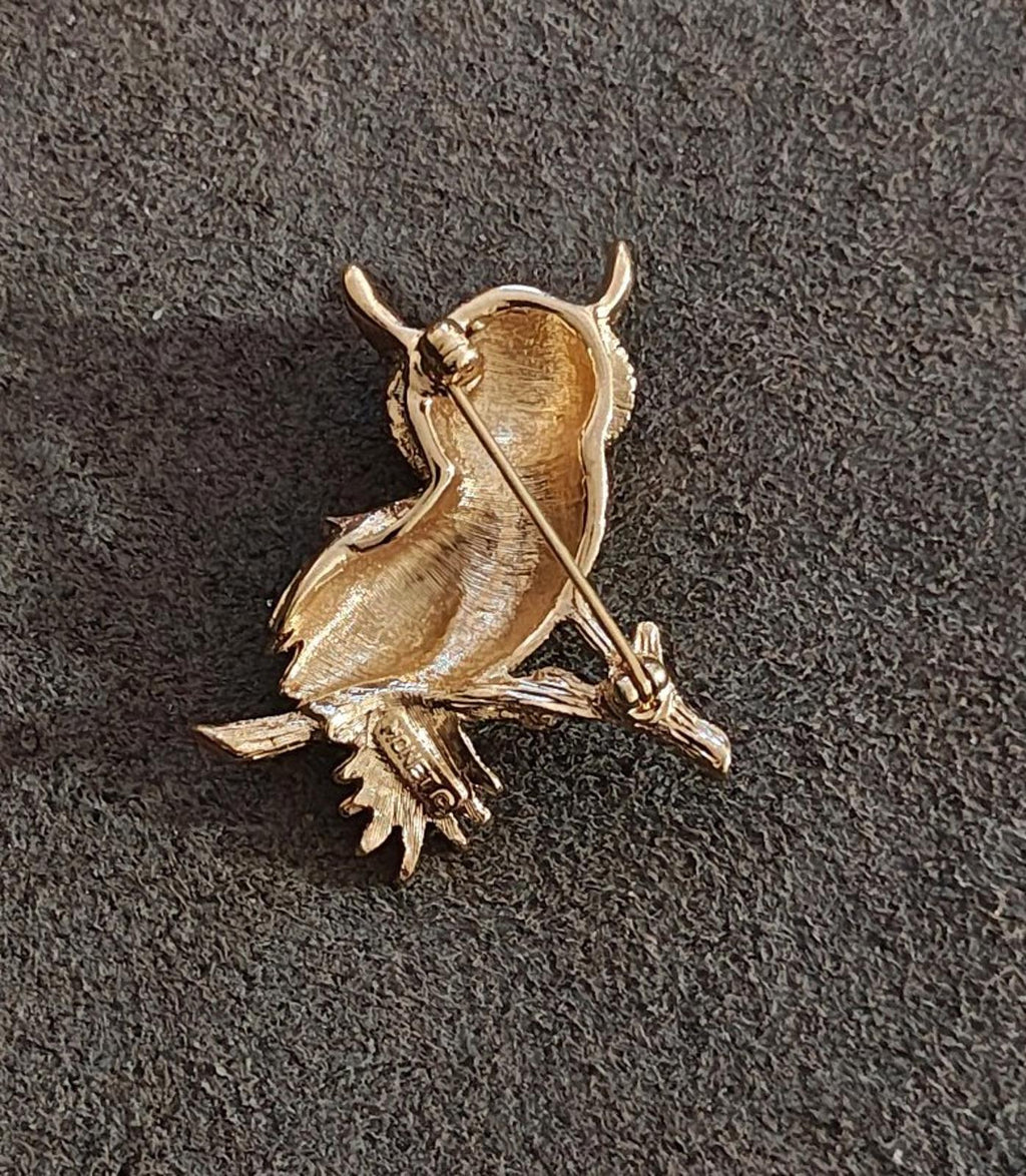 1980s Monet Gold Tone Owl With Emerald Green Rhinestone Eyes Brooch