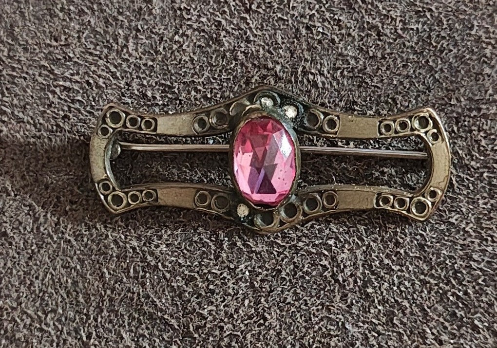 Beautiful Antique 1900s Victorian Filigree Gold Tone With Pink Stone Brooch Pin.