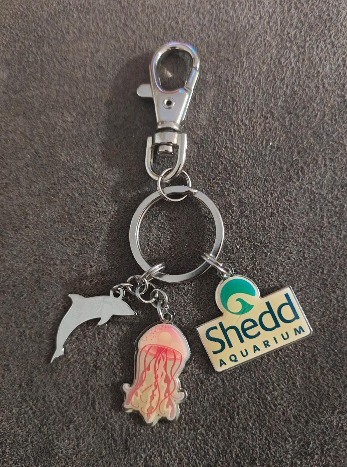 1990s Vintage Shedd Aquarium Chicago Jellyfish Nettles Dolphin Charms Keychain