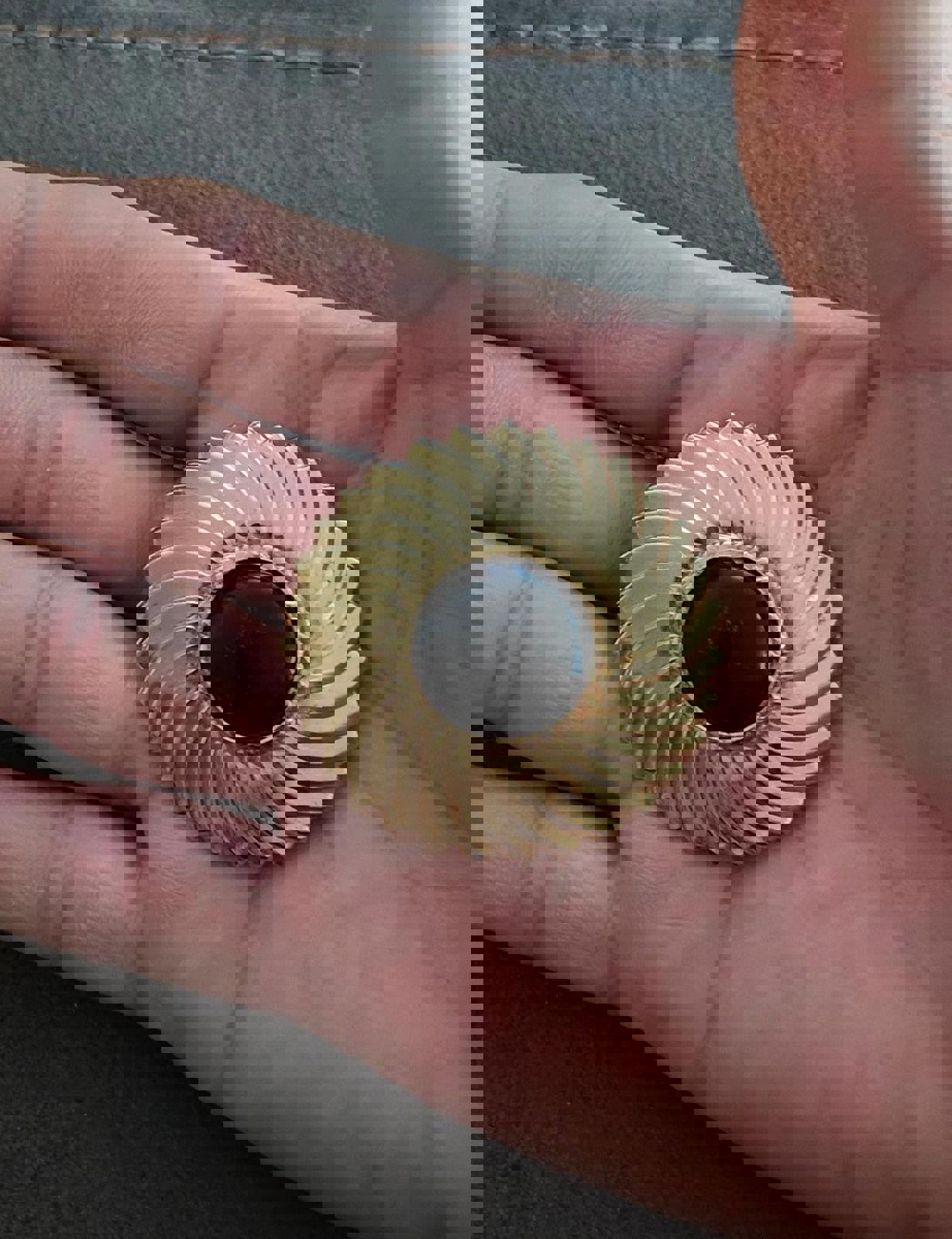 1980's Round Swirl & Black Lucite Resin Cabochon Scarf Clip