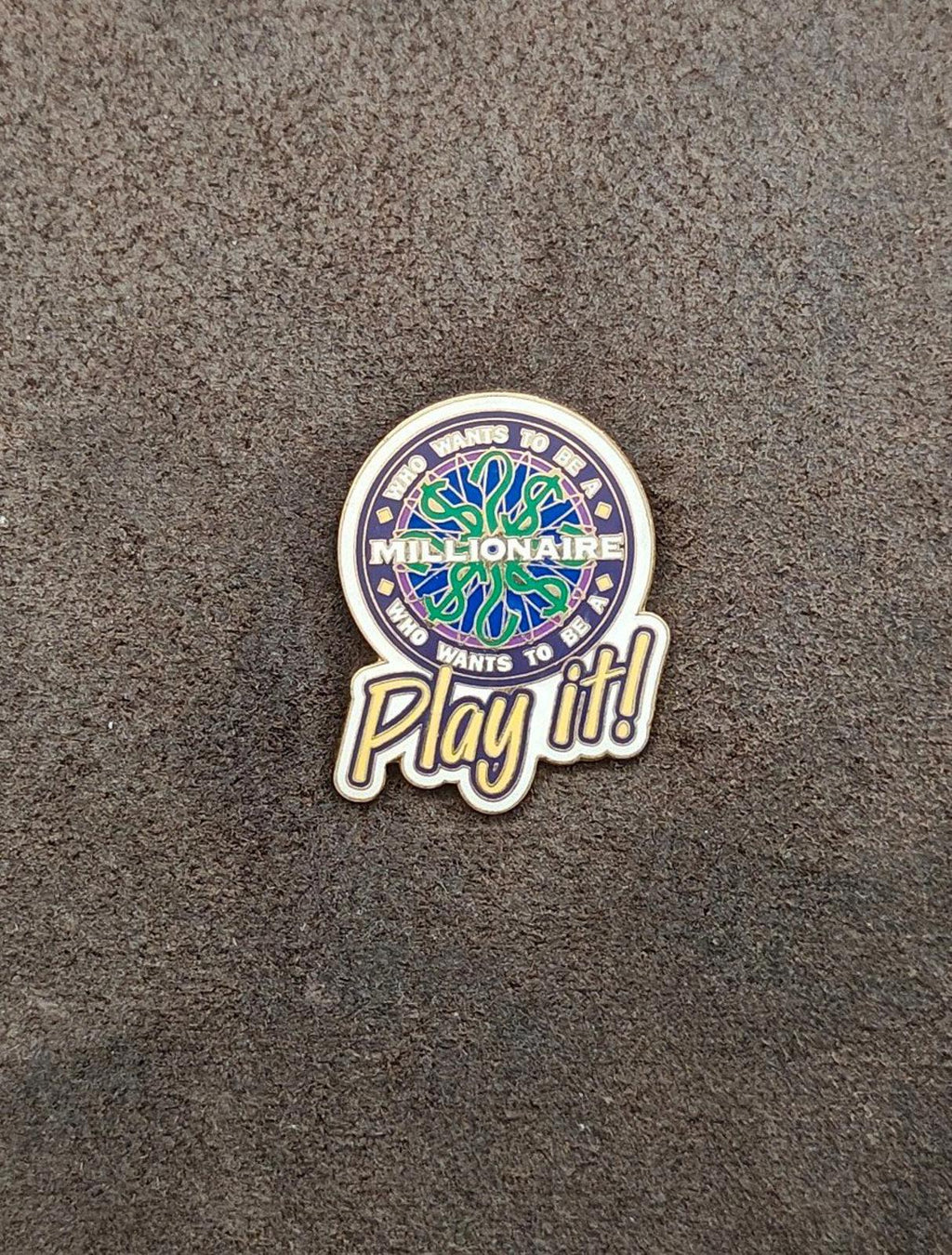 2001 Vintage (WDW) "Who Wants to Be a Millionaire: Play It!" Attraction Pin