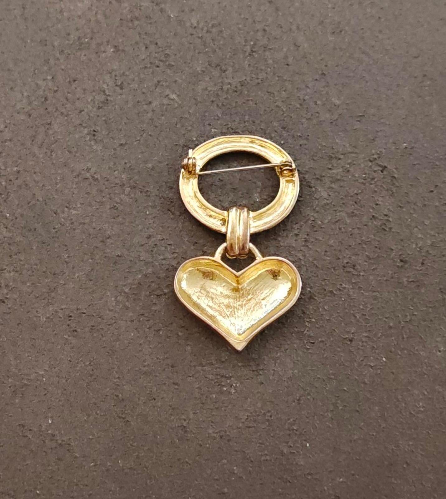 1980s Gold Tone With Dangling Puffy Heart Charm Brooch.