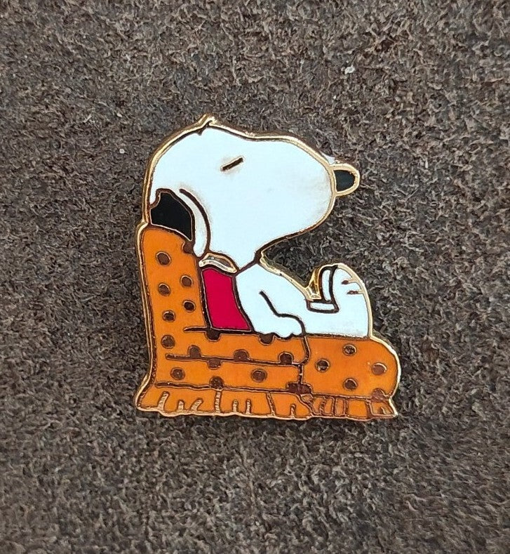 1970s Aviva Peanuts Snoopy in Orange Armchair Cloisonne Gold Tone Enamel Pin