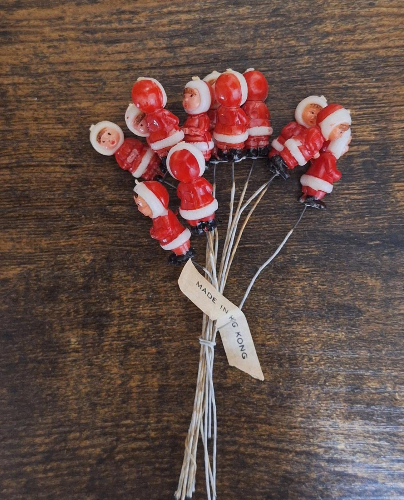 1950s/60s Set Of 12 Hand Painted Hard Plastic Mini Eskimos on a Wire