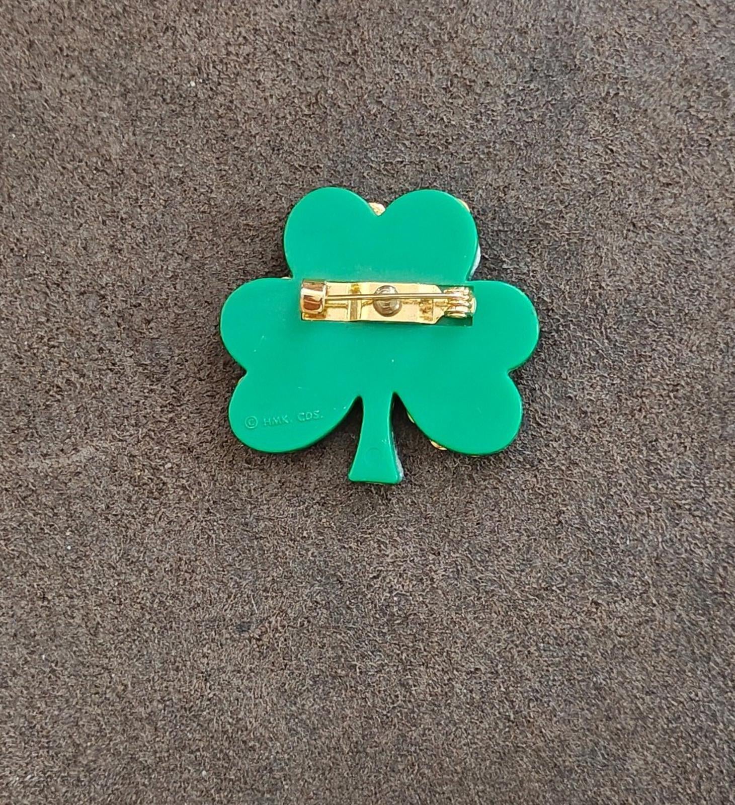 Green enamel shamrock brooch pin back with gold-tone hinged clasp bar