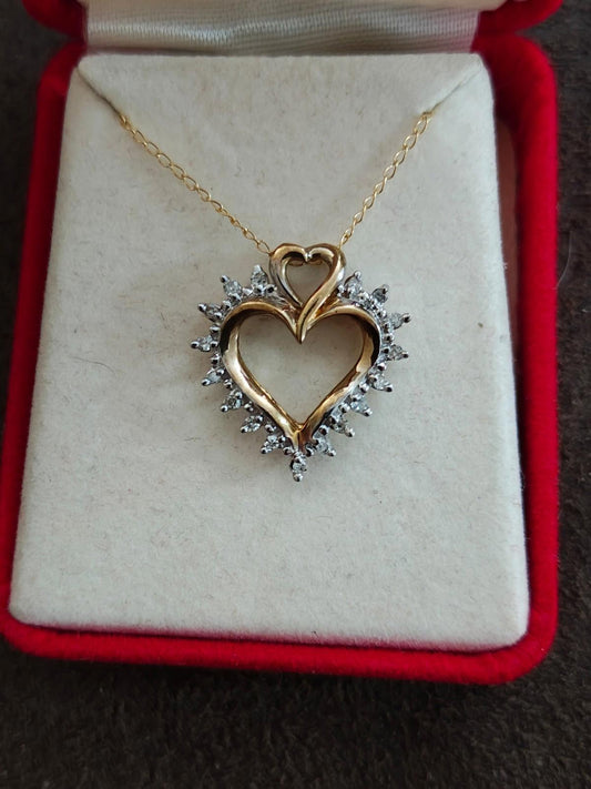 1990's 10K Gold Double Heart Design Delicate Gold Chain Pendant Necklace
