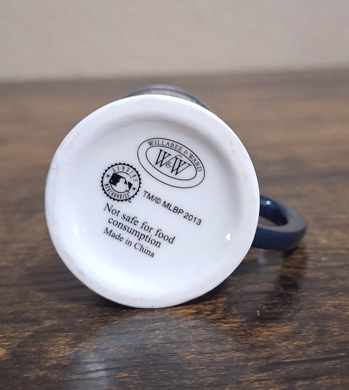 New York Yankees 2009 World Series Champions Decorative Miniature Mug.