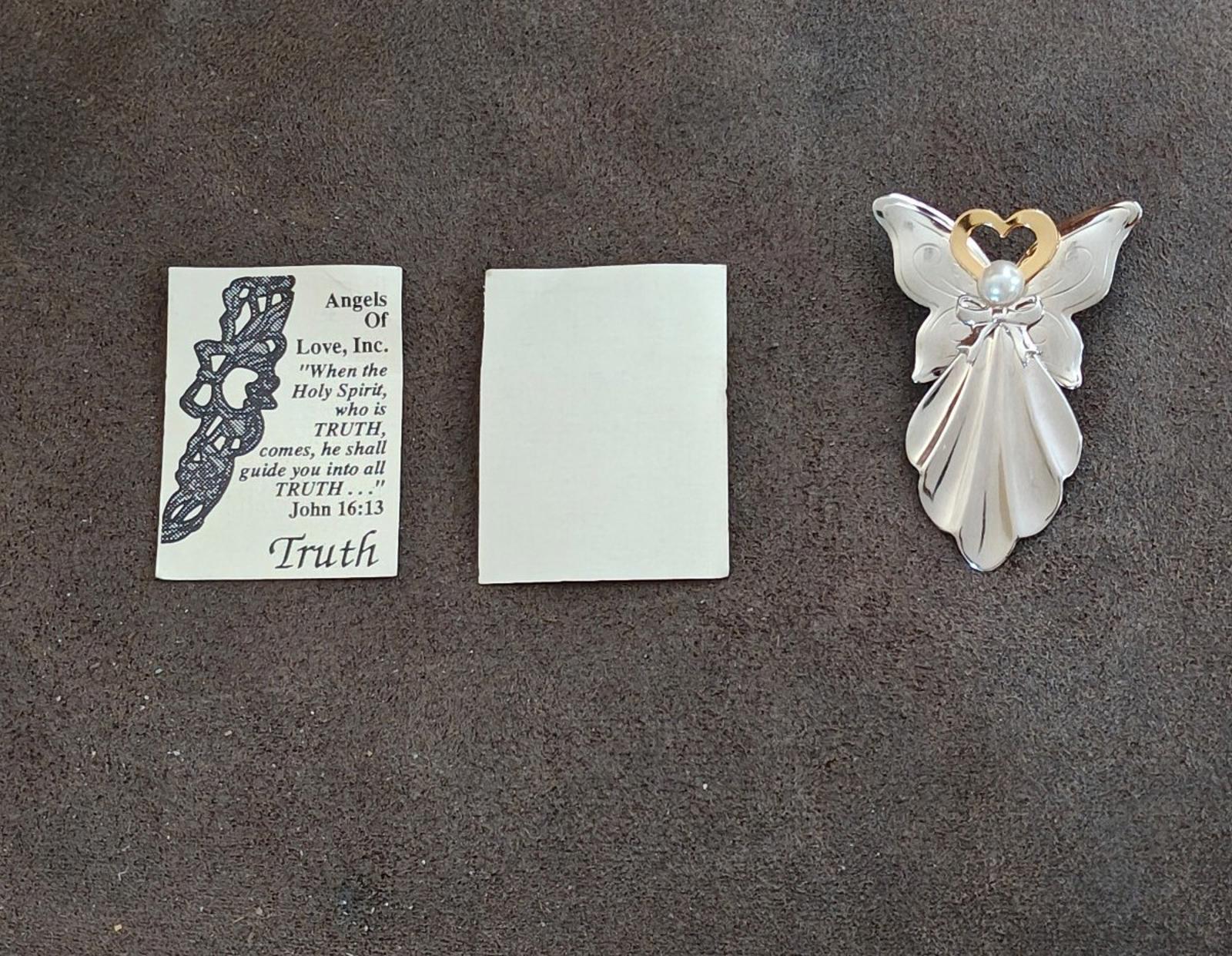 Angel pin with faux pearl and gold heart halo with printed scripture cards