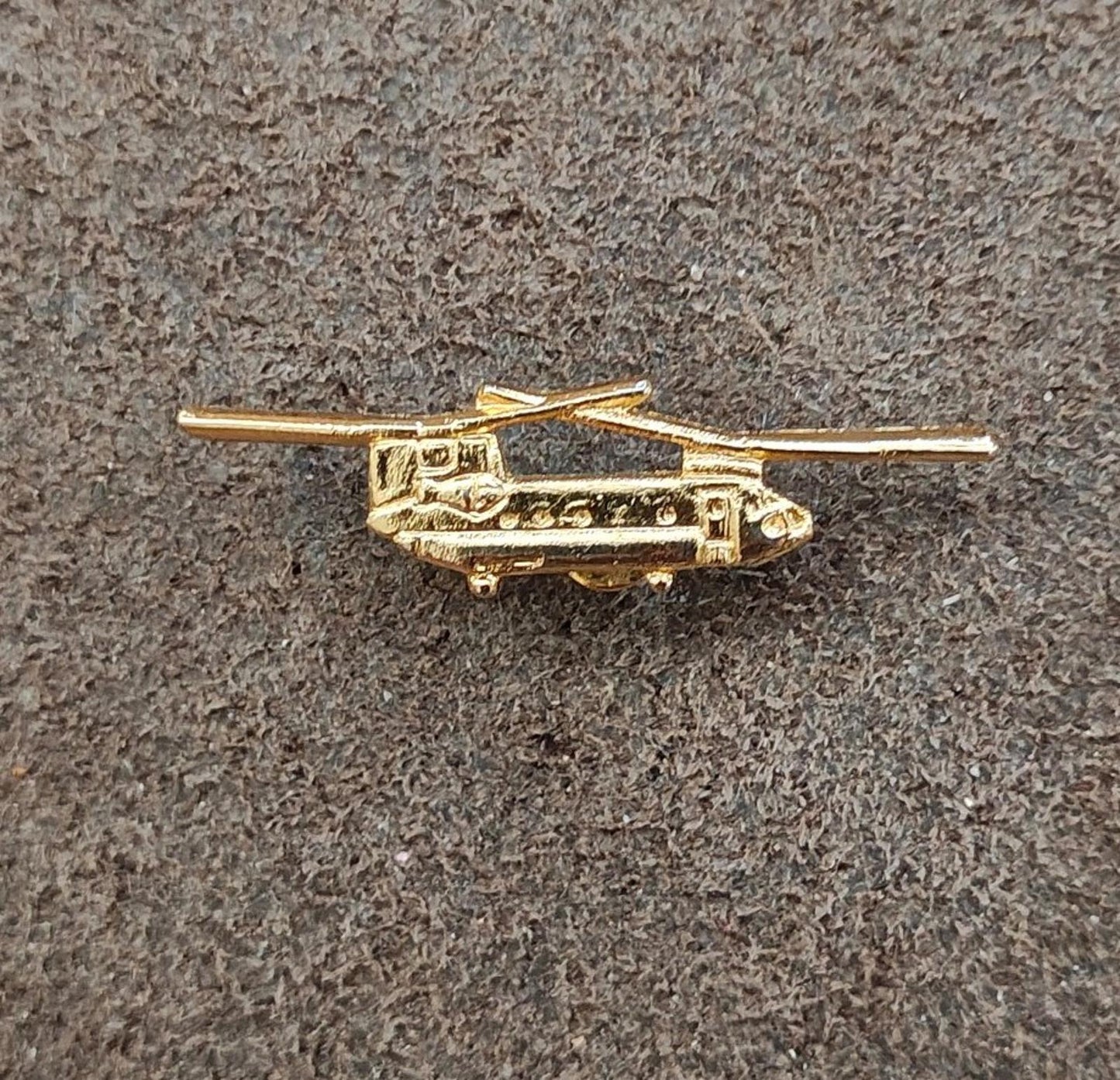 1980's CH-47 Chinook Helicopter Gold Tone Pin