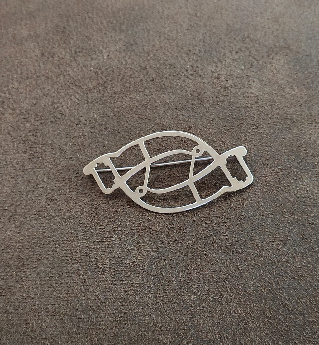 1930s Stamped Coro Duette Silver Tone Coro Duette Brooch Frame