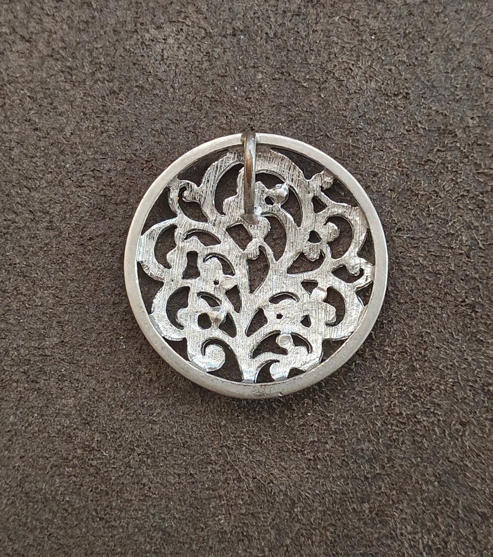 1980s/90s Round Silver Tone Filigree Scroll Pendant